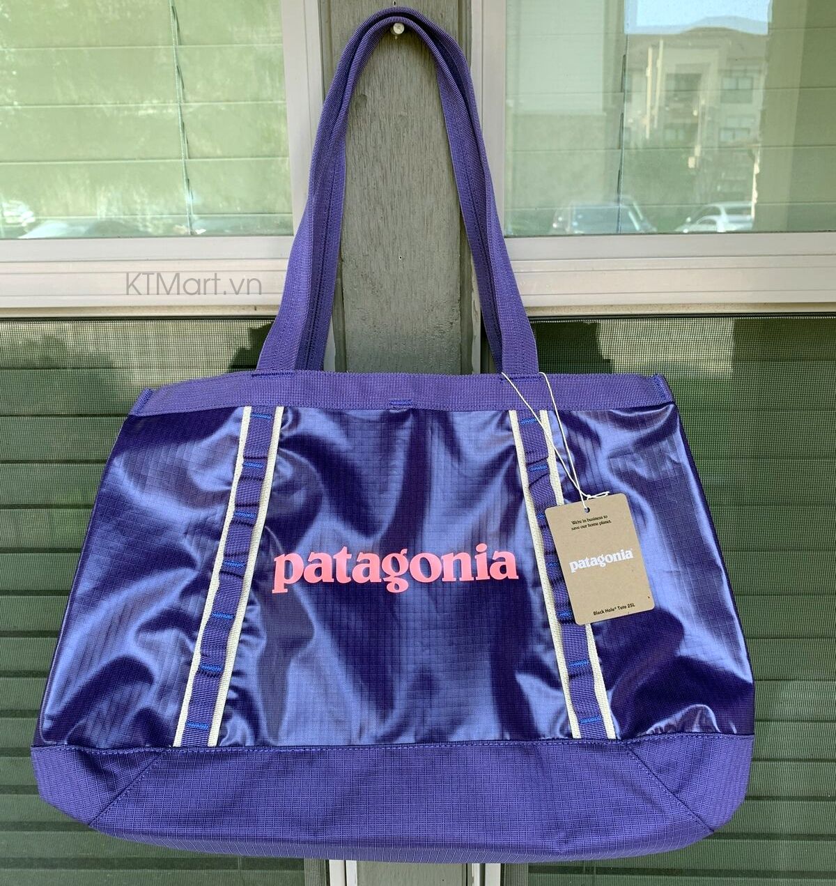 Tui-Tote-chong-tham-Patagonia-Black-Hole-Tote-25L-49031-4.jpg?v=1773905133