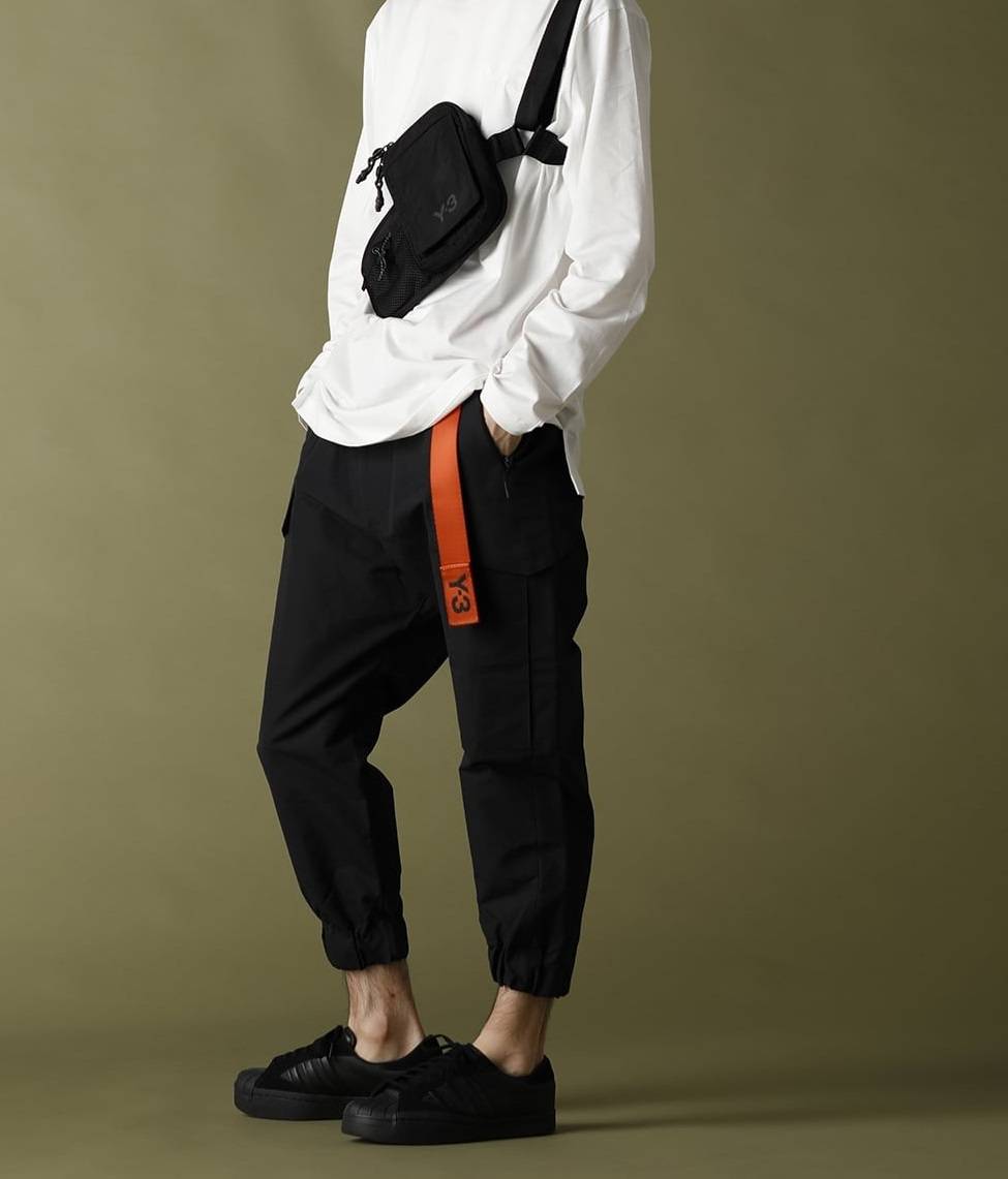 Tui-Y-3-CH3-Cord-Bumbag-Yohji-Yamamoto-GK2109-Y3-12.jpg?v=1773975336