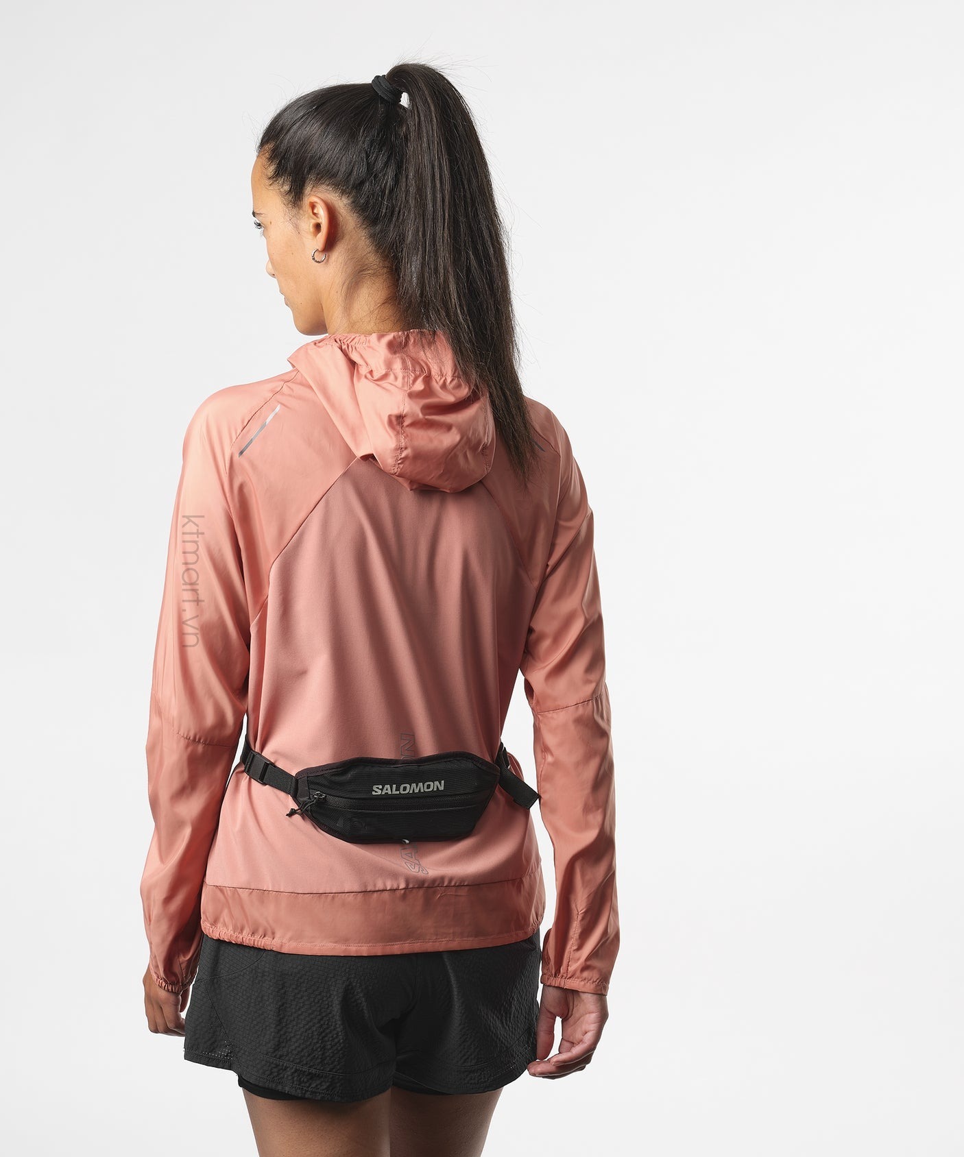 Tui-deo-bung-Salomon-Active-Sling-Belt-Unisex-13.jpg?v=1772594417