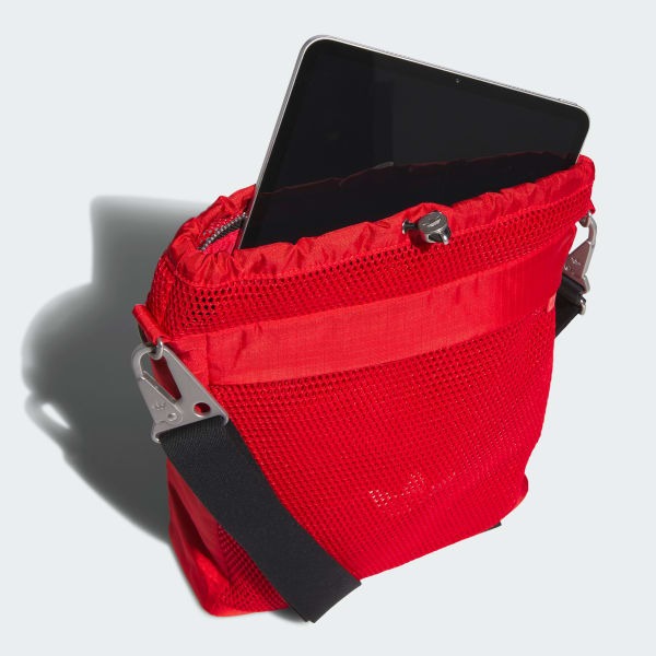 Tui-deo-cheo-Adidas-La-Brea-Bucket-Bag-JX6202-9.jpg