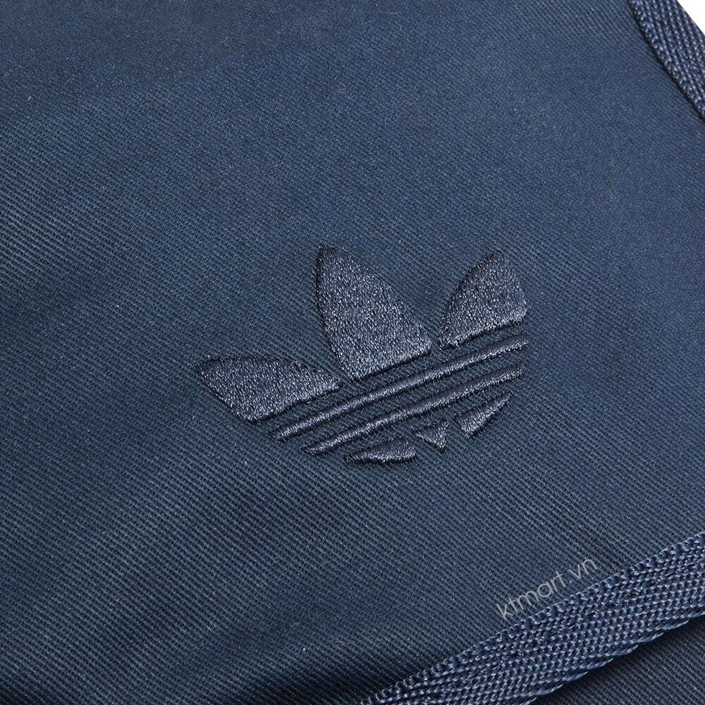 Tui-deo-cheo-Adidas-RIFTA-Festival-Bag-IB9180-4.jpg?v=1770695063