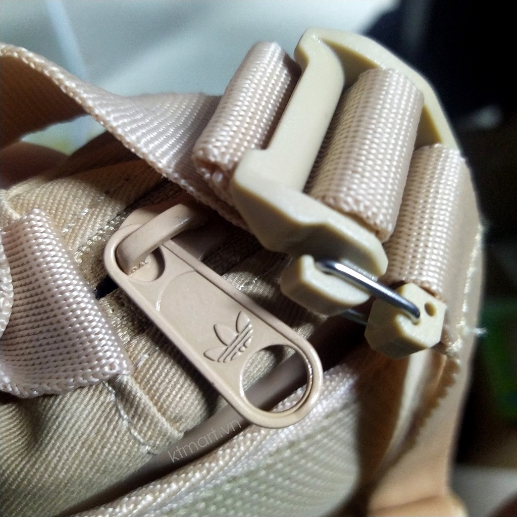 Tui-deo-cheo-Adidas-RIFTA-Waist-Bag-IB9183-1.jpg?v=1770695538