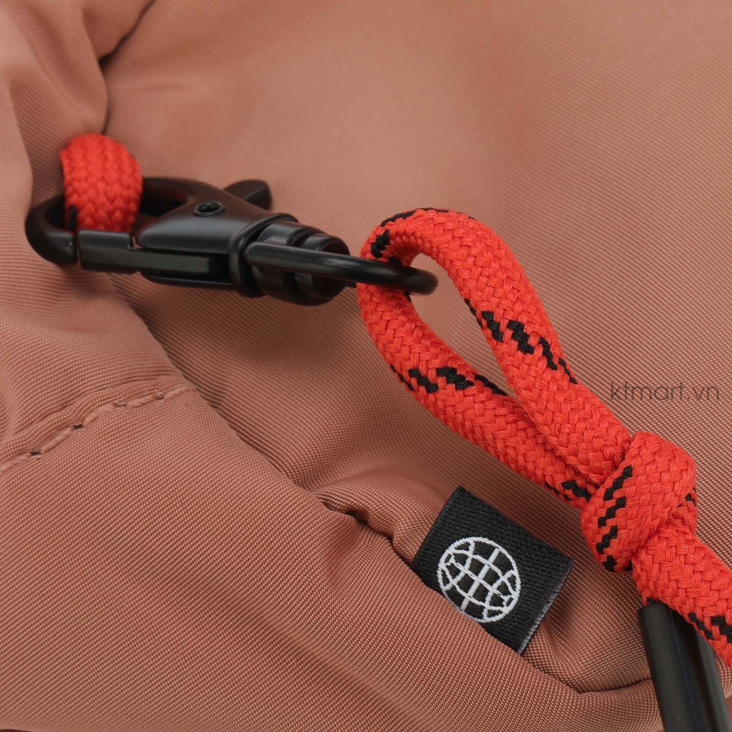 Tui-deo-cheo-Adidas-Sports-Pouch-HT2446-IC5081-2.jpg?v=1770695244