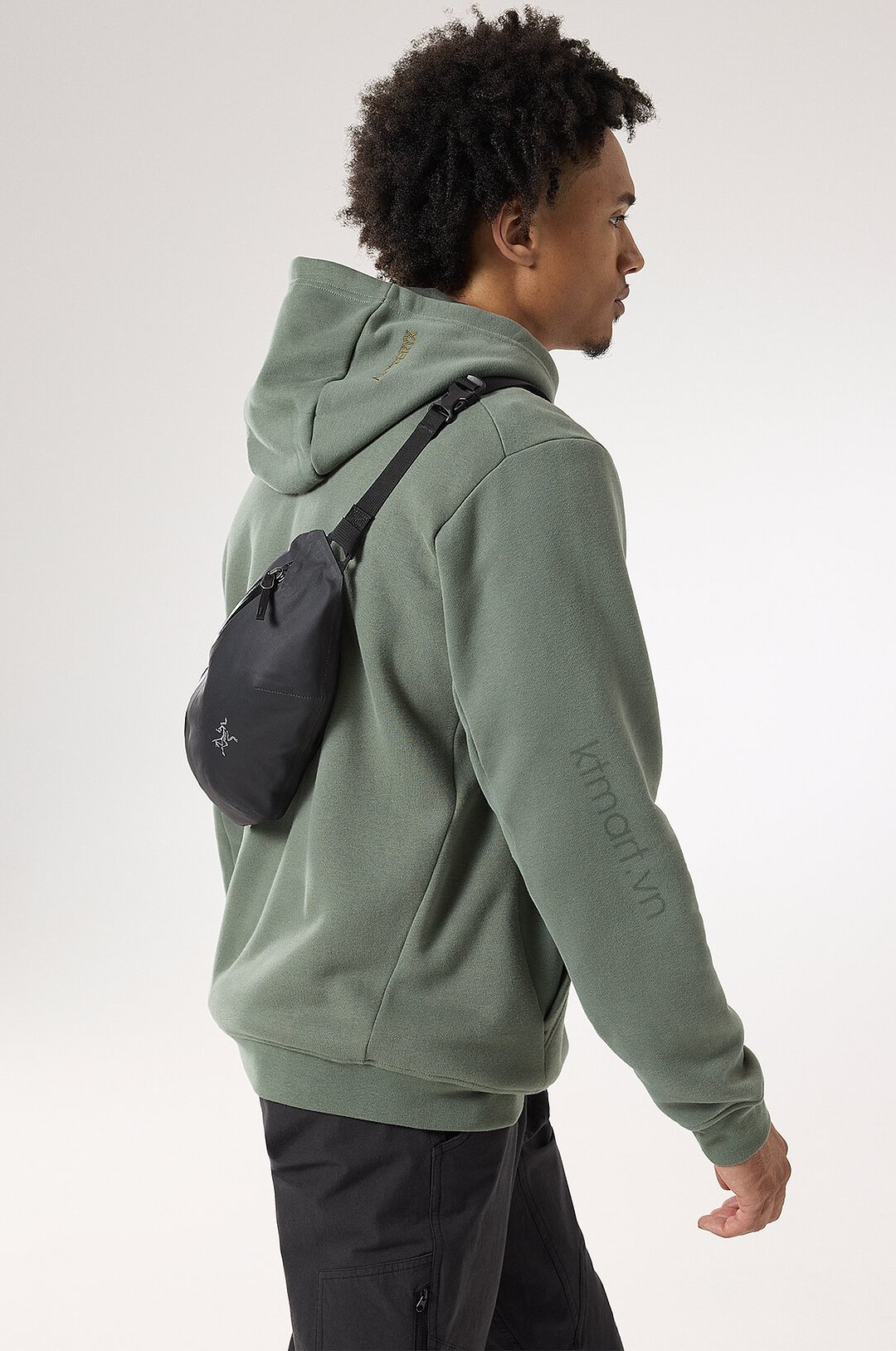 Tui-deo-cheo-Arcteryx-Granville-Crossbody-Bag-Black-X000007015-6.jpg?v=1769739911
