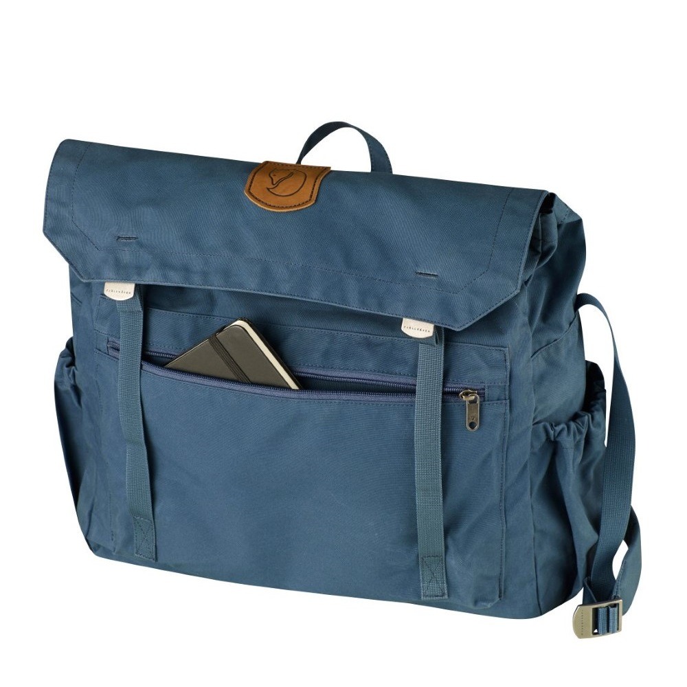 Tui-deo-cheo-Fjallraven-Foldsack-No-2-in-Dark-Olive-6.jpg