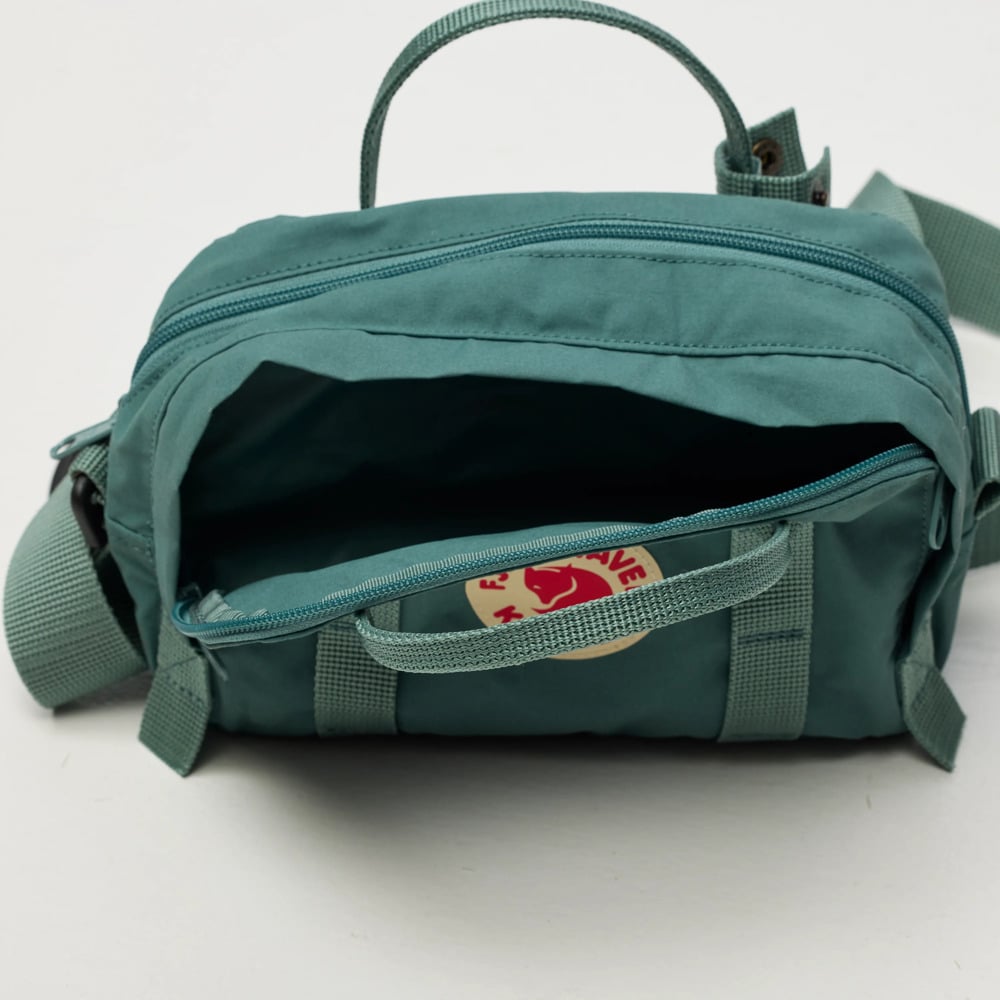 Tui-deo-cheo-Fjallraven-Kanken-Hip-Pack-Plus-23200271-15.jpg