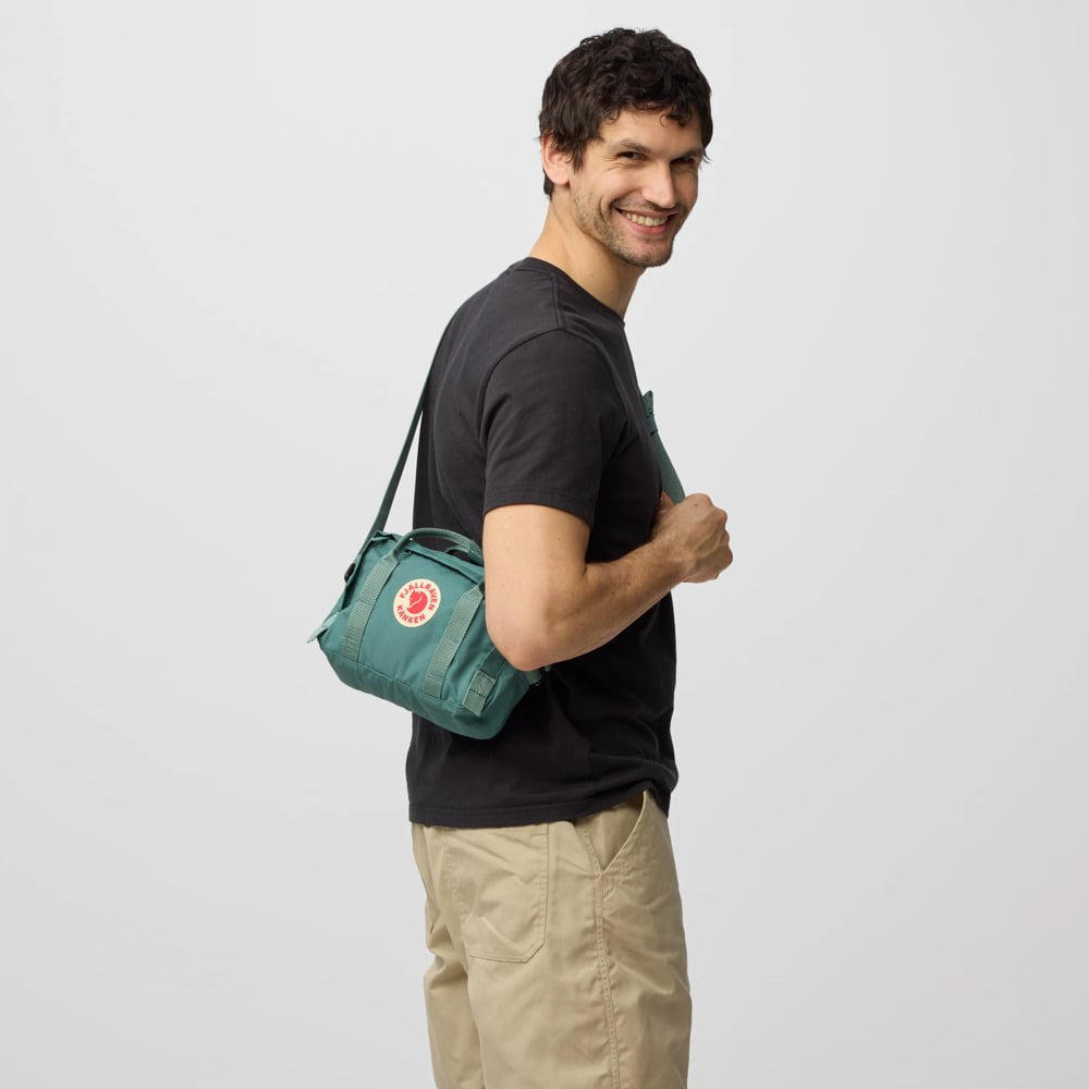 Tui-deo-cheo-Fjallraven-Kanken-Hip-Pack-Plus-23200271-5.jpg