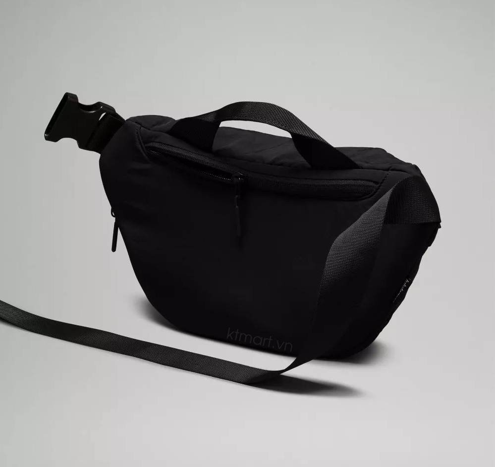 Tui-deo-cheo-Lululemon-Curved-Crossbody-Bag-3L-LU9BSJS-28.jpg?v=1772763467