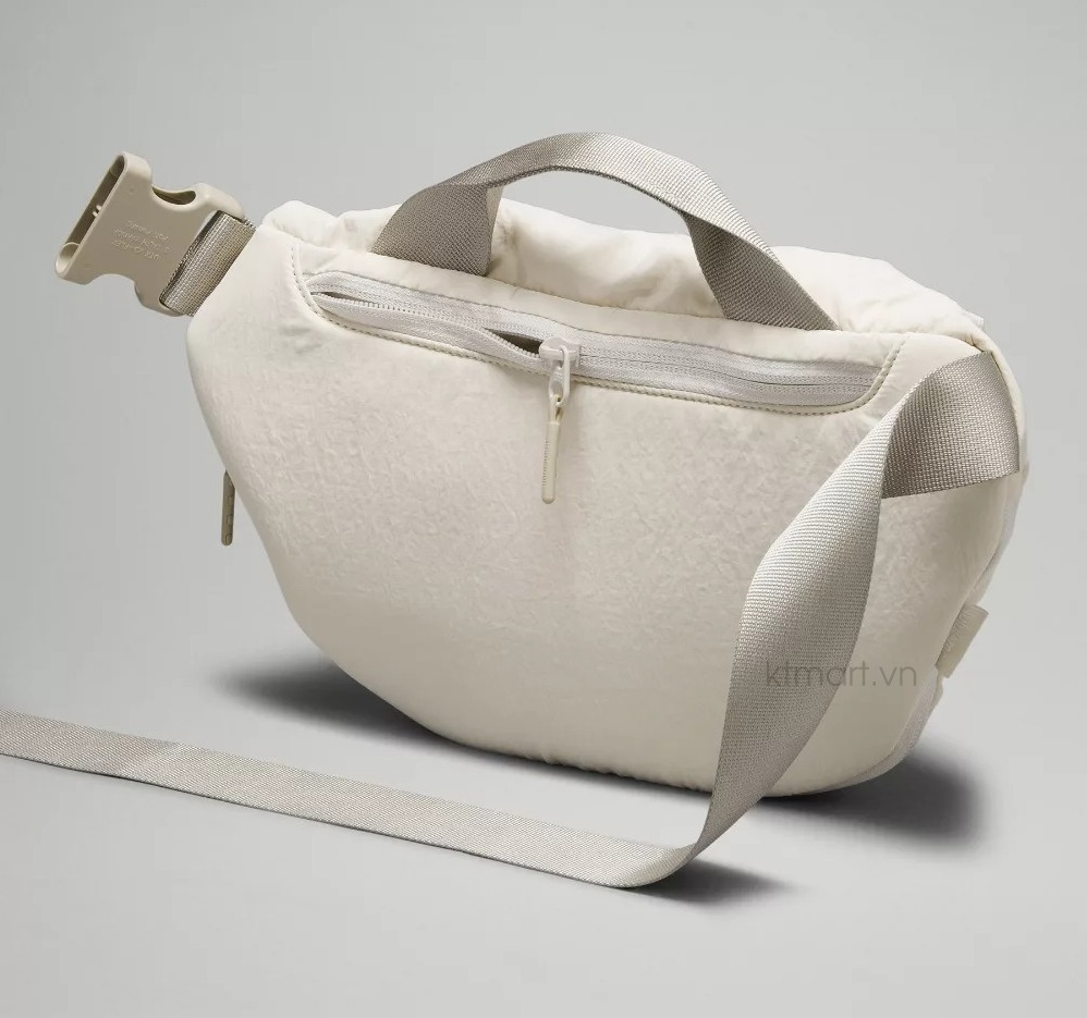 Tui-deo-cheo-Lululemon-Curved-Crossbody-Bag-3L-LU9BSJS-37.jpg?v=1772763525