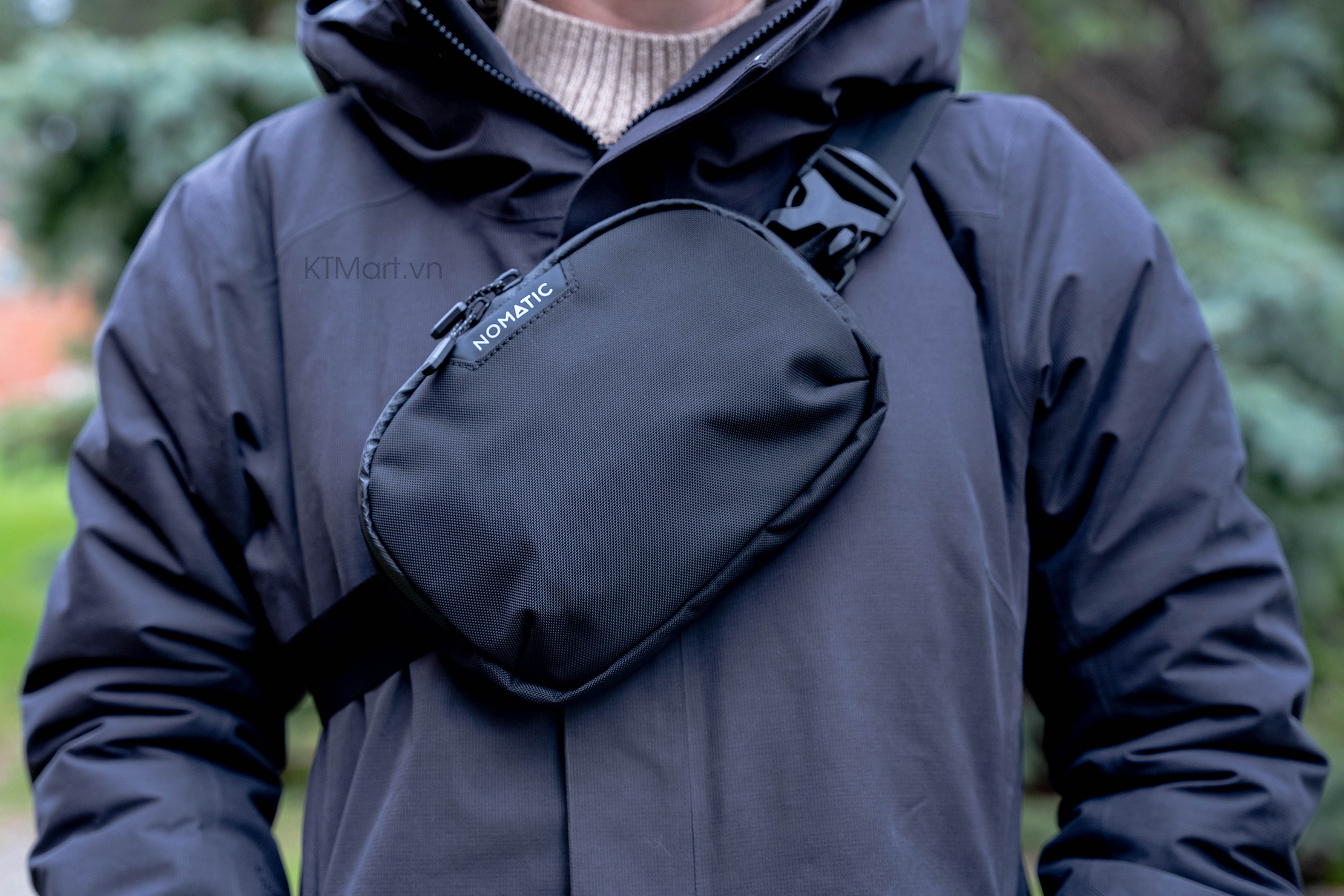 Tui-deo-cheo-Nomatic-Access-Sling-9.jpg?v=1775012857