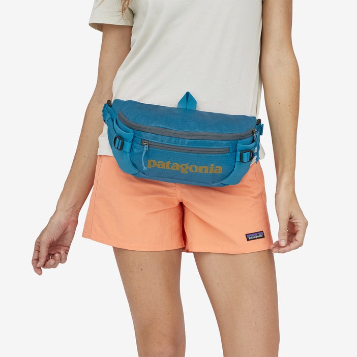 Tui-deo-cheo-Patagonia-Black-Hole-Waist-Pack-5L-49281-42.jpg?v=1772769224