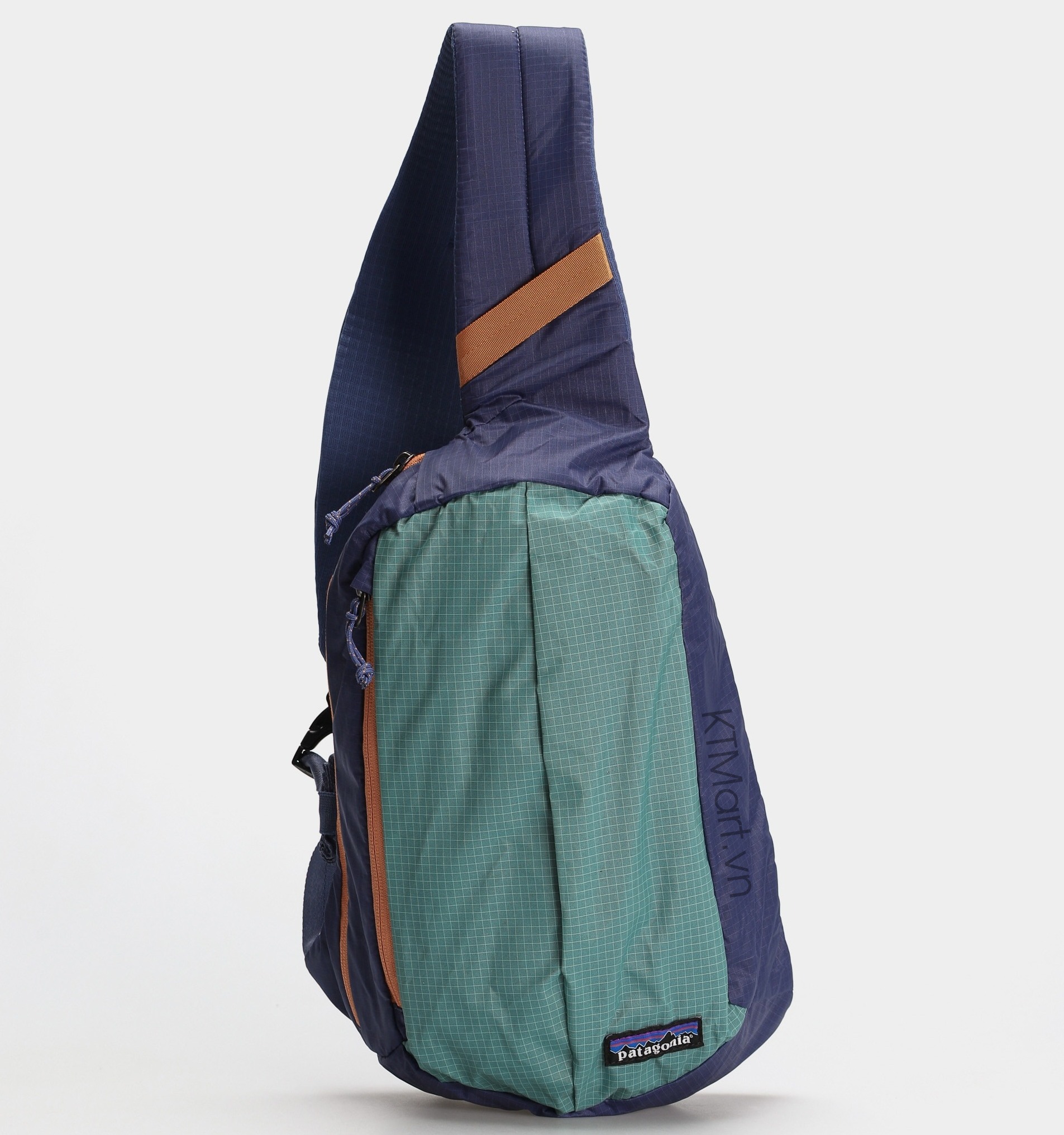 Tui-deo-cheo-Patagonia-Ultralight-Black-Hole-Sling-8L-49020-13.jpg?v=1773905694