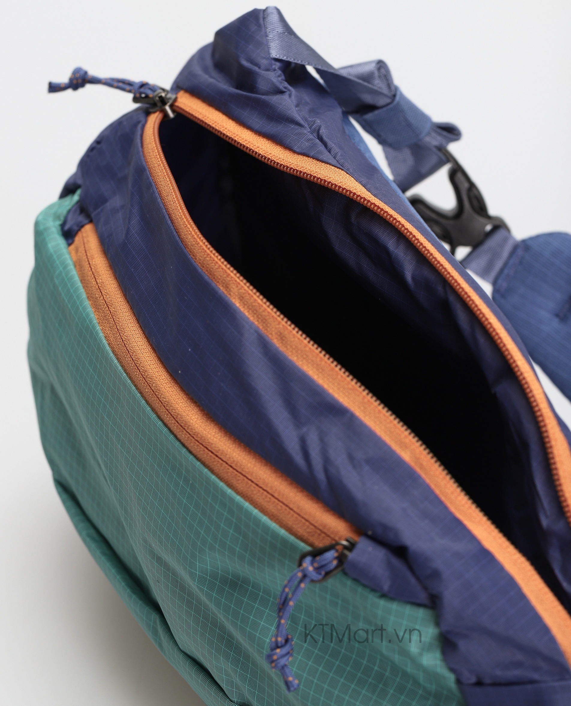 Tui-deo-cheo-Patagonia-Ultralight-Black-Hole-Sling-8L-49020-17.jpg?v=1773905718