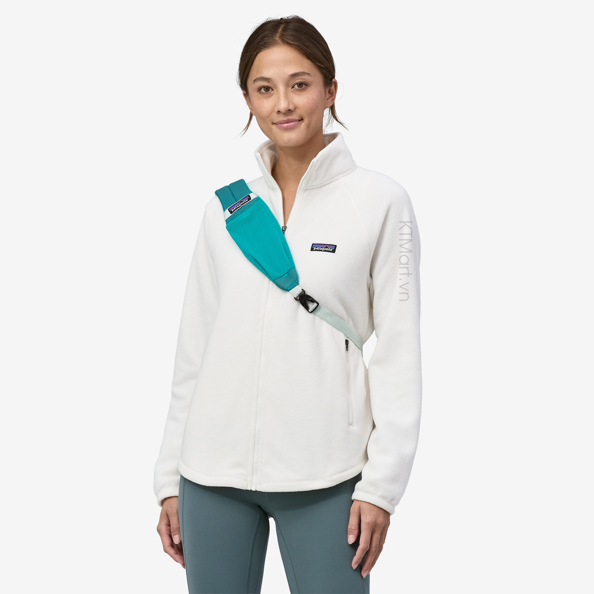 Tui-deo-cheo-Patagonia-Ultralight-Black-Hole-Sling-8L-49020-2.jpg?v=1773020823