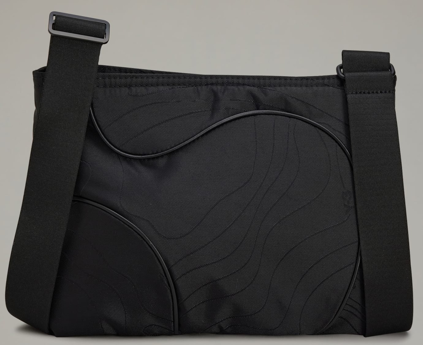 Tui-deo-cheo-Y-3-Yohji-Yamamoto-TPO-Sacoche-IR5776-Y3-11.jpg