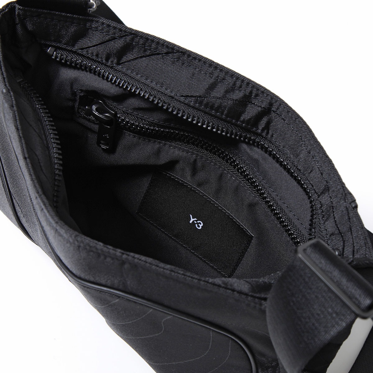 Tui-deo-cheo-Y-3-Yohji-Yamamoto-TPO-Sacoche-IR5776-Y3-8.jpg