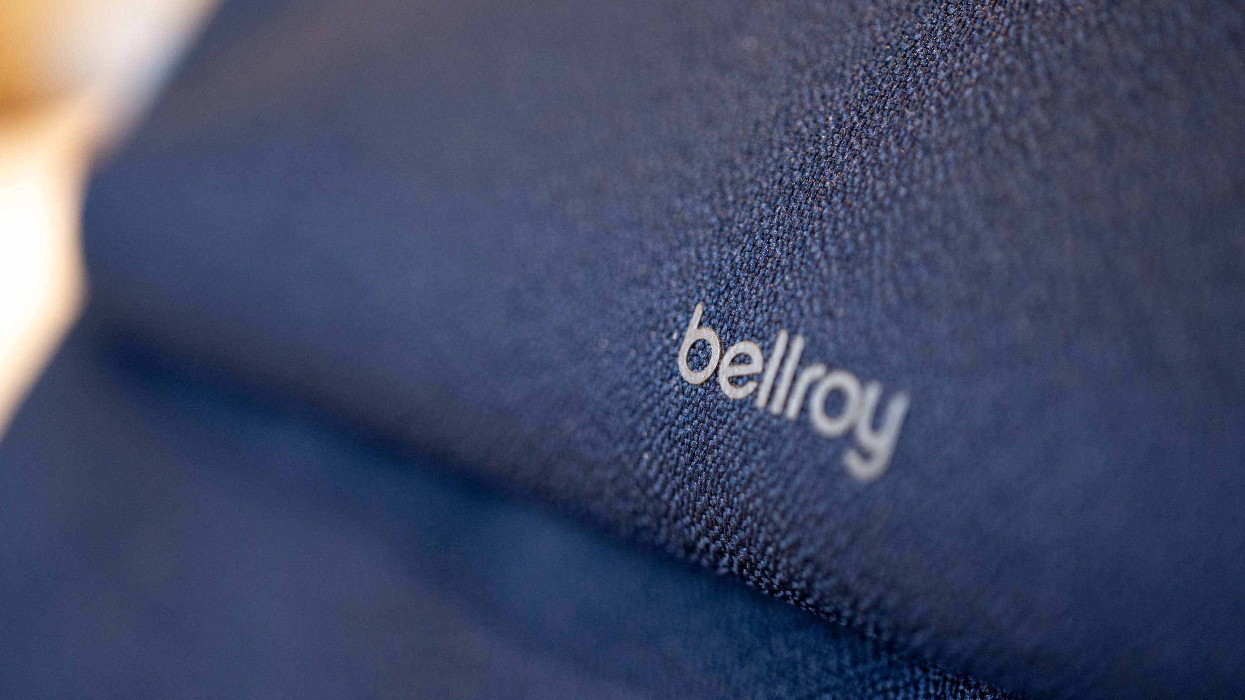 Tui-dung-Laptop-Bellroy-Laptop-Caddy-14-amp-16--13.jpg