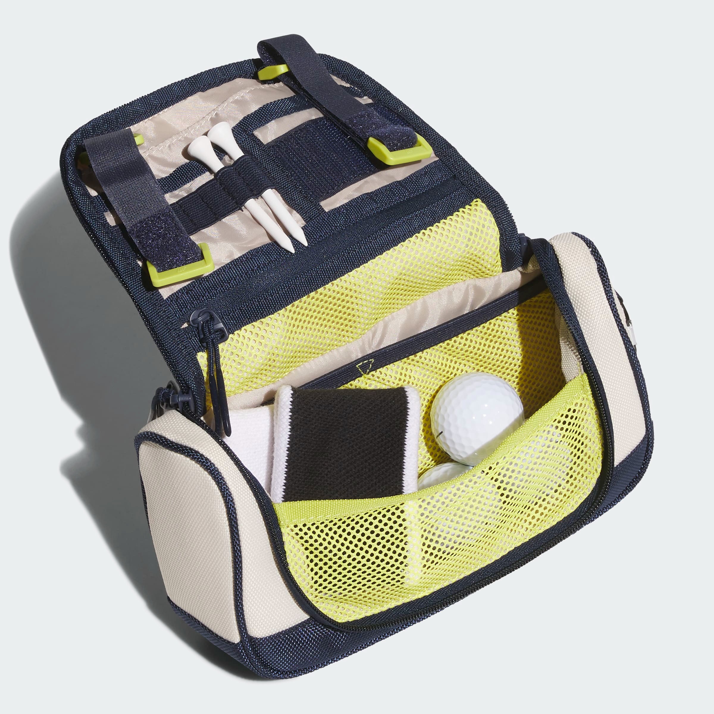 Tui-dung-do-Golf-Adidas-Golf-Graphic-Hang-Pouch-JM9985_Adidas Golf Graphic Hang Pouch JM9985 ktmart 3.jpg