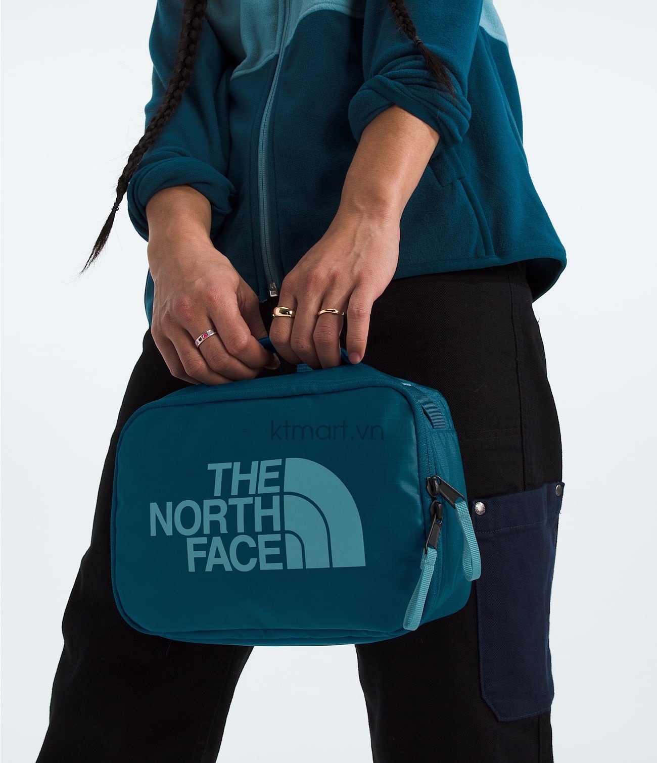 Tui-dung-do-ve-sinh-The-North-Face-Base-Camp-Voyager-Dopp-Kit-4L-NF0A81BL-6.jpg?v=1770001197