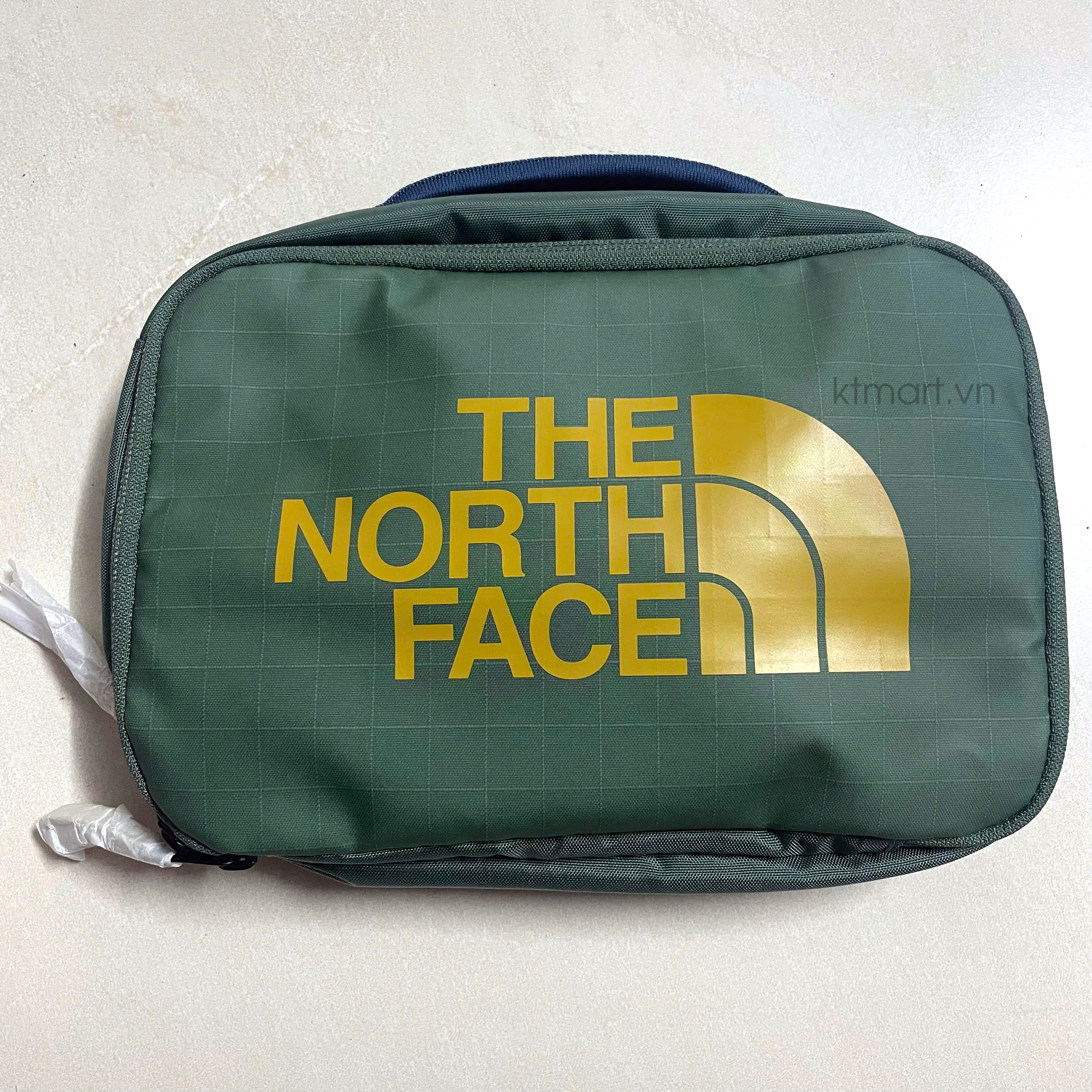 Tui-dung-do-ve-sinh-The-North-Face-Base-Camp-Voyager-Dopp-Kit-4L-NF0A81BL-7.jpg?v=1770001212