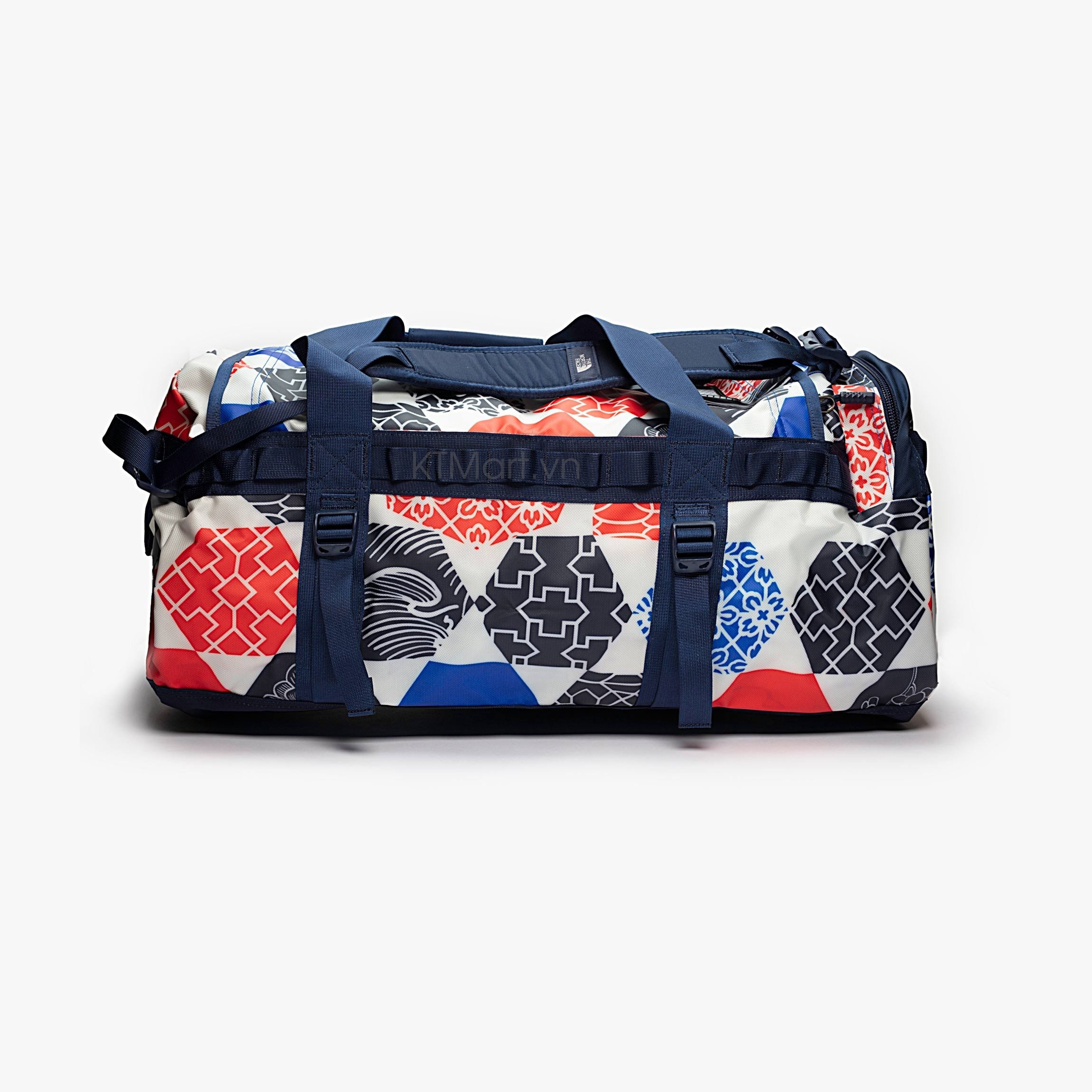 Tui-trong-71L-The-North-Face-Base-Camp-Duffel-Bag-NF0A52SA-13.jpg?v=1770693481