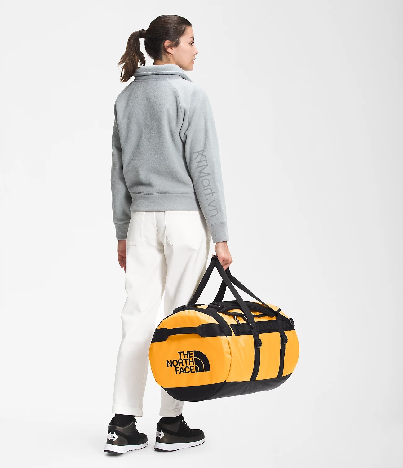 Tui-trong-71L-The-North-Face-Base-Camp-Duffel-Bag-NF0A52SA-31.jpg?v=1770693606