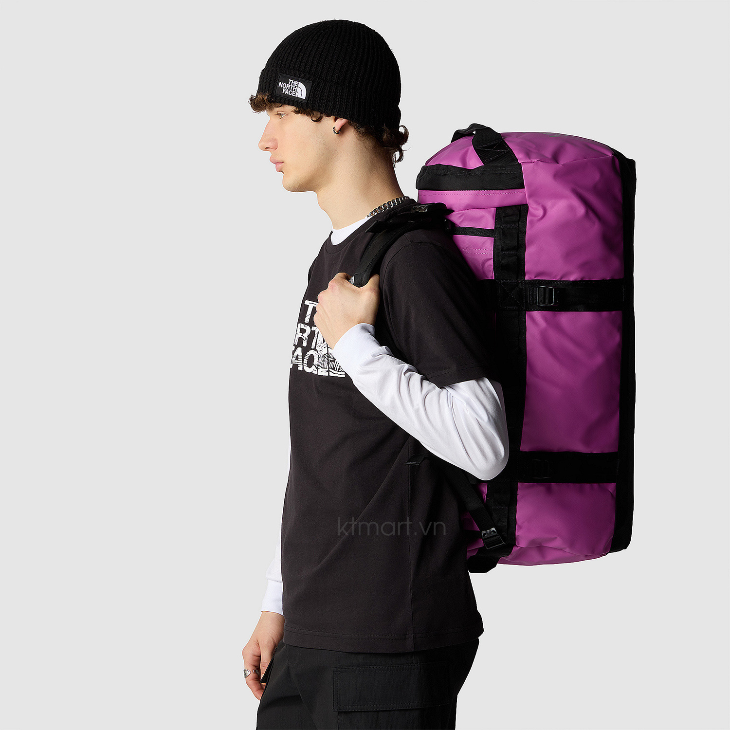 Tui-trong-71L-The-North-Face-Base-Camp-Duffel-Bag-NF0A52SA-37.jpg?v=1770693636
