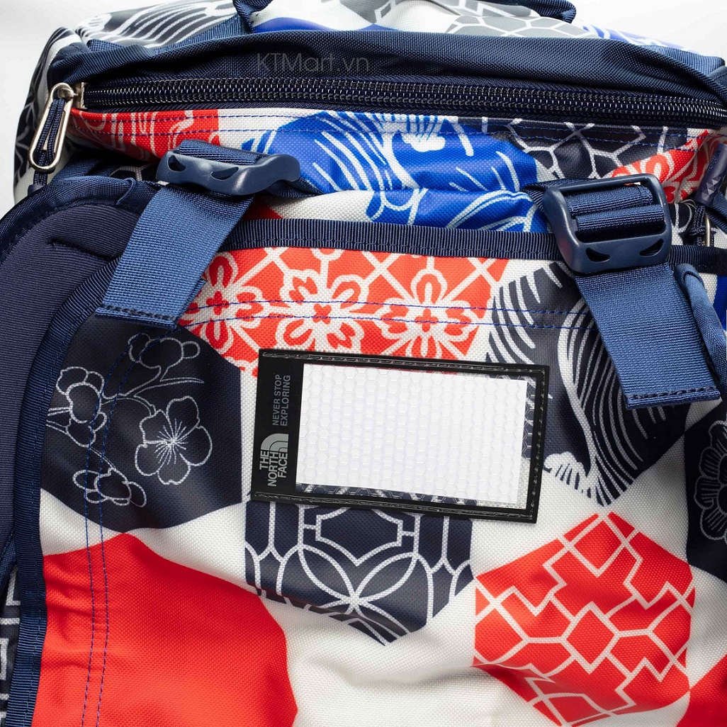 Tui-trong-71L-The-North-Face-Base-Camp-Duffel-Bag-NF0A52SA-6.jpg?v=1770693445