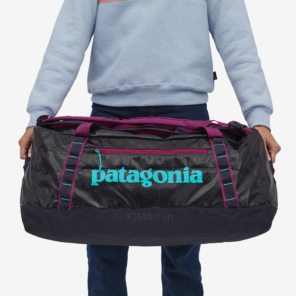 Tui-trong-Patagonia-Black-Hole-Duffel-Bag-70L-49347-6.jpg?v=1773904981