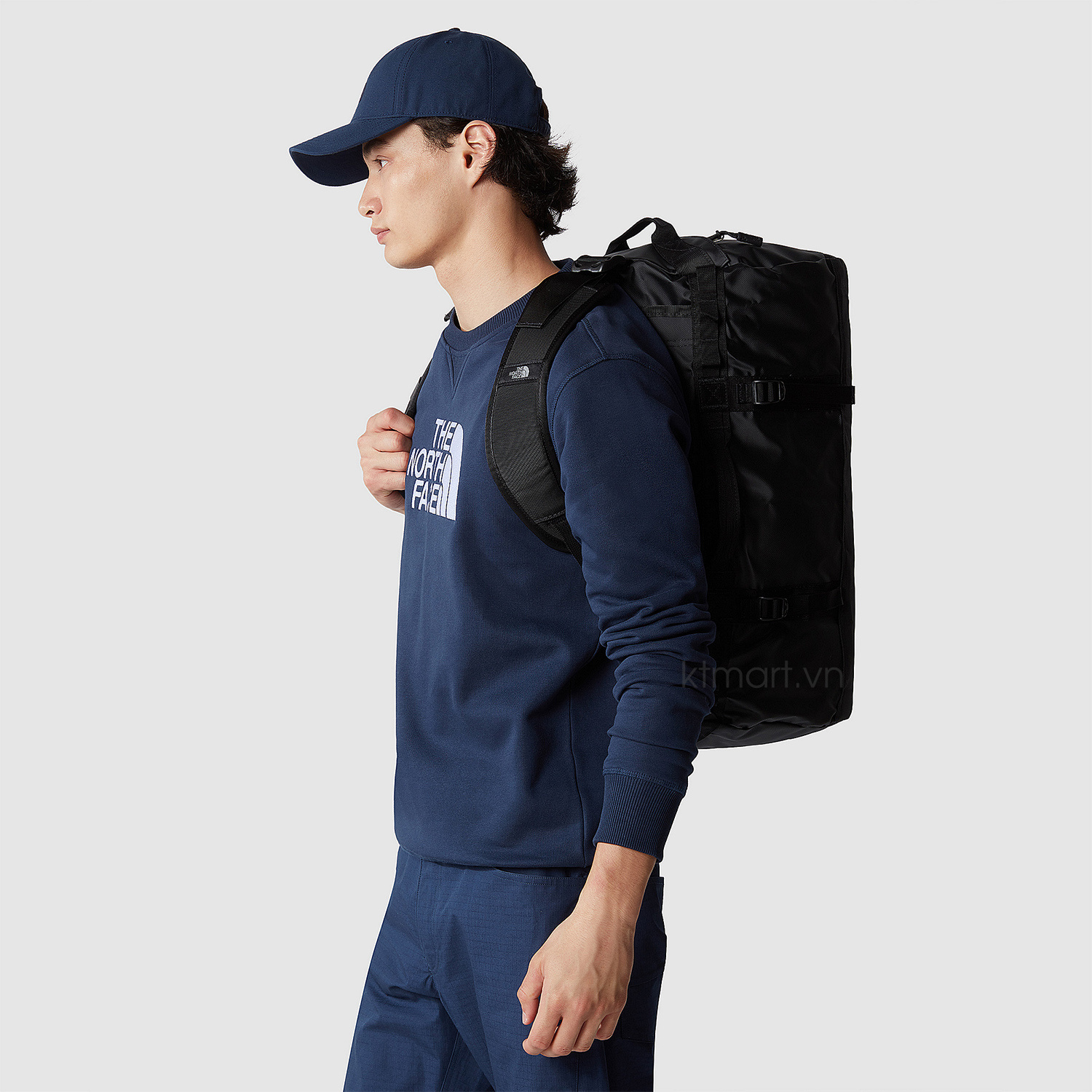 Tui-trong-The-North-Face-Base-Camp-Duffel-S-NF0A52ST-50L-27.jpg?v=1770694255