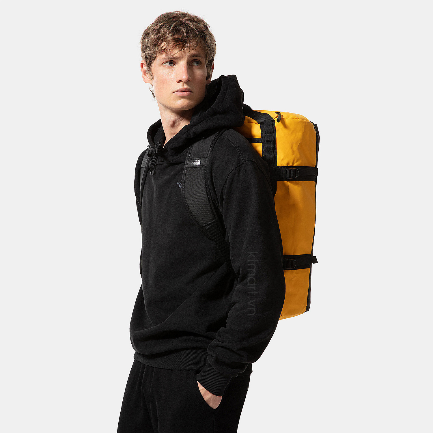 Tui-trong-The-North-Face-Base-Camp-Duffel-S-NF0A52ST-50L-4.jpg?v=1770694145