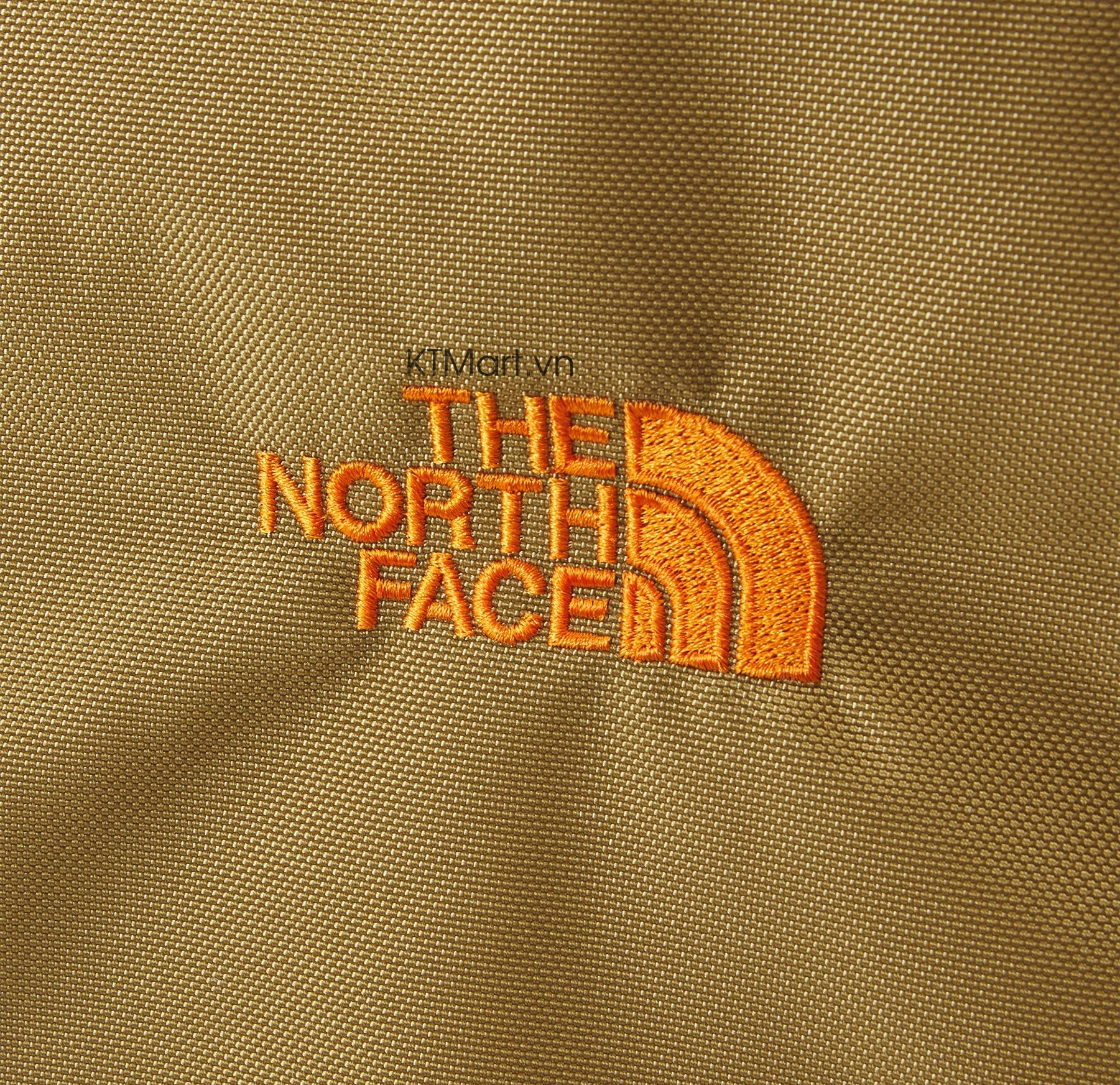 Tui-trong-The-North-Face-Base-Camp-Voyager-Duffel-42L-52RQ-15.jpg?v=1773801227