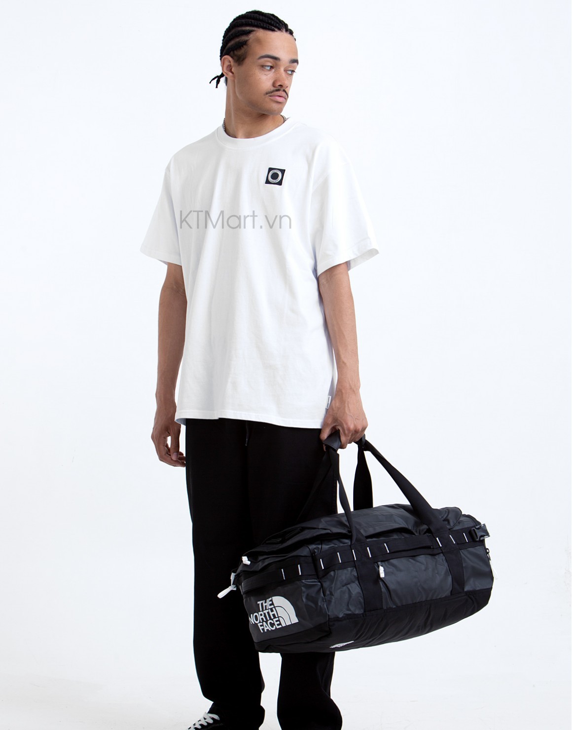 Tui-trong-The-North-Face-Base-Camp-Voyager-Duffel-42L-NF0A52RQ-18.jpg?v=1773805336
