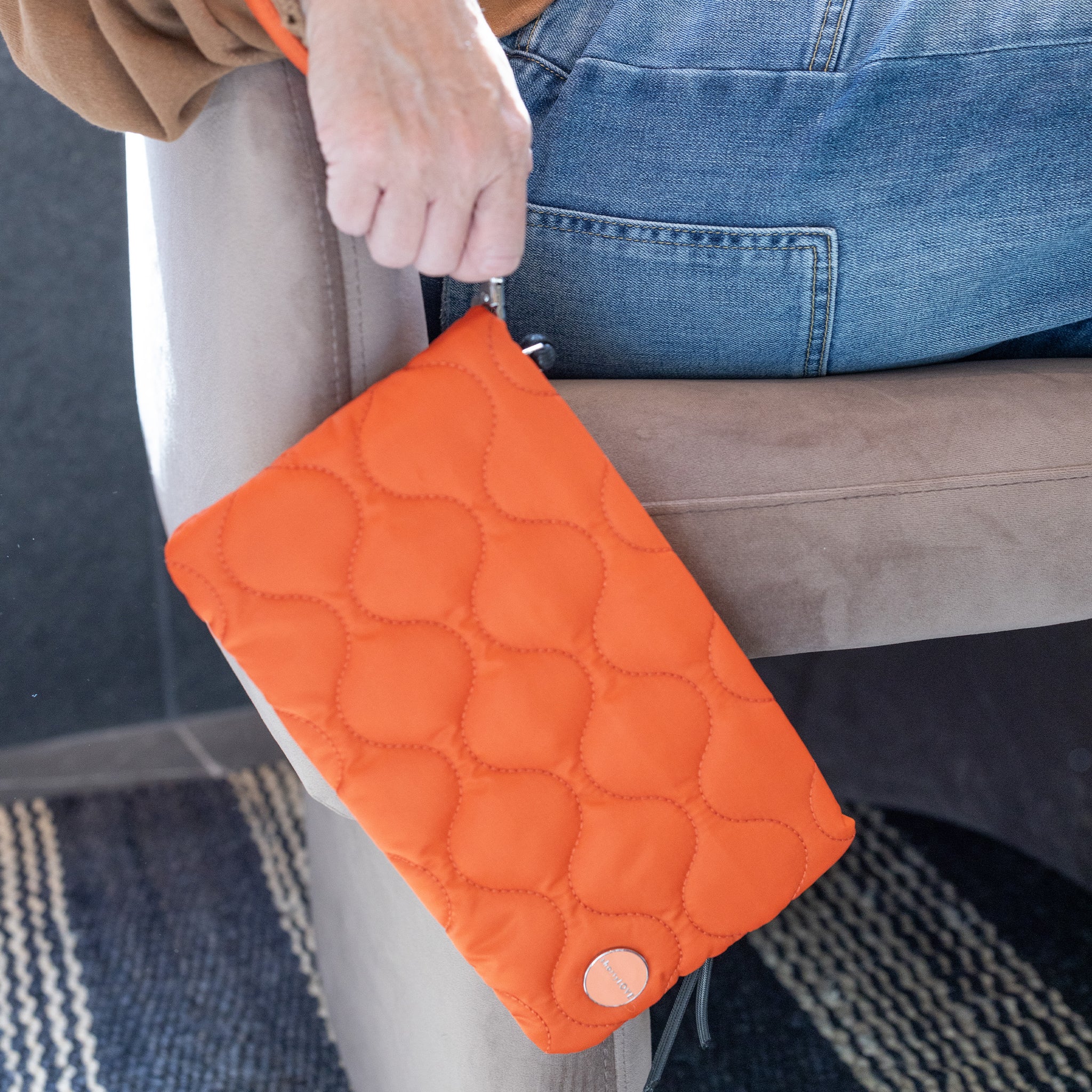 ShortyLove Cleo - Quilted Wristlet Clutch OR ktmart 2.jpg