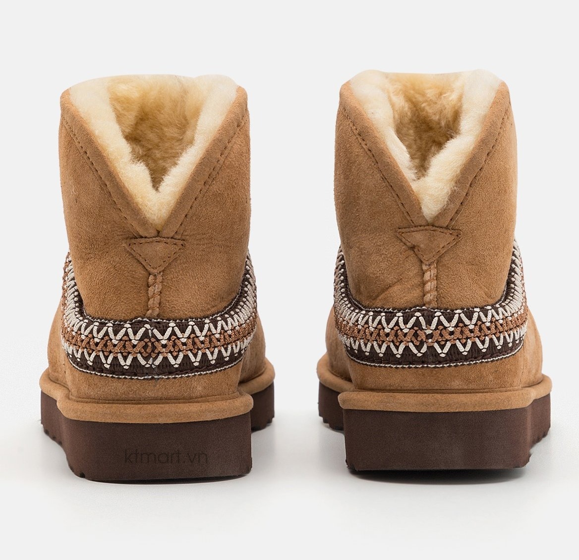UGG-Classic-Mini-Crescent-Boot-1158262-size-37-39-11.jpg