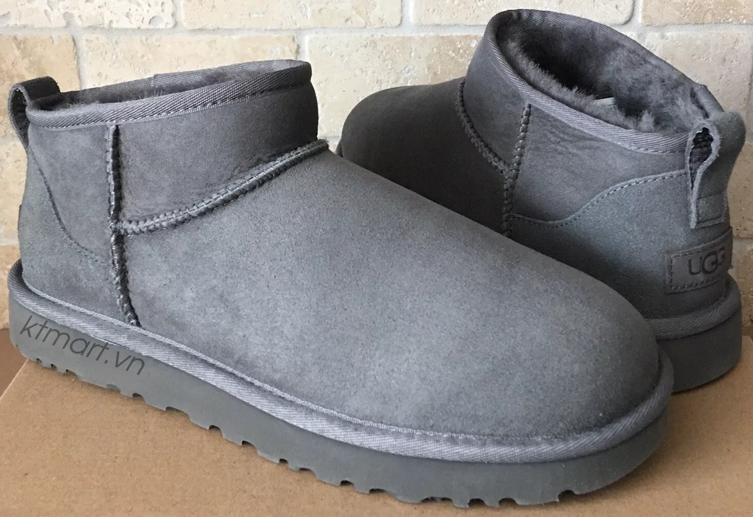 UGG-Classic-Ultra-Mini-Boot-Grey-1116109-size-36-11.jpg