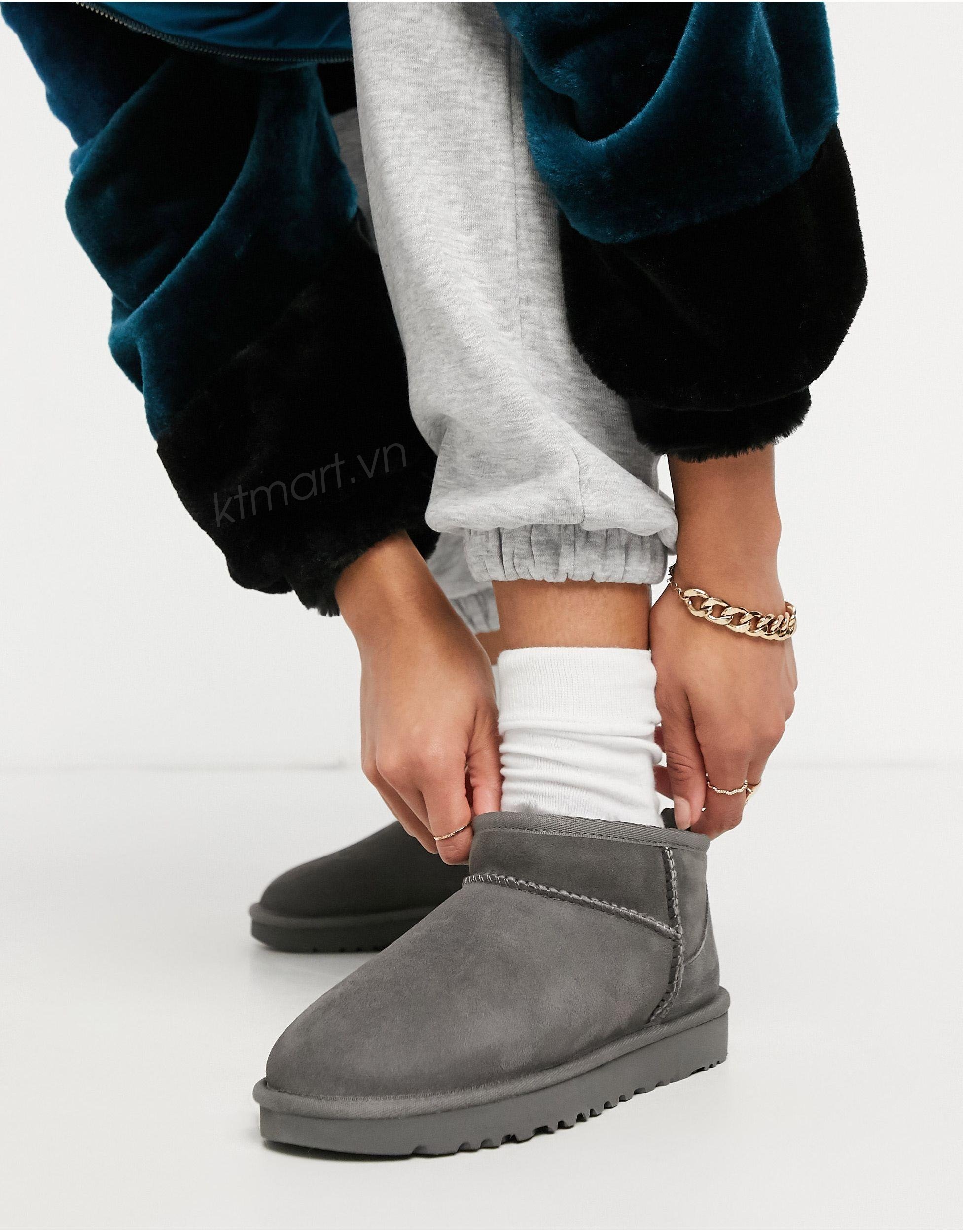 UGG-Classic-Ultra-Mini-Boot-Grey-1116109-size-36-9.jpg