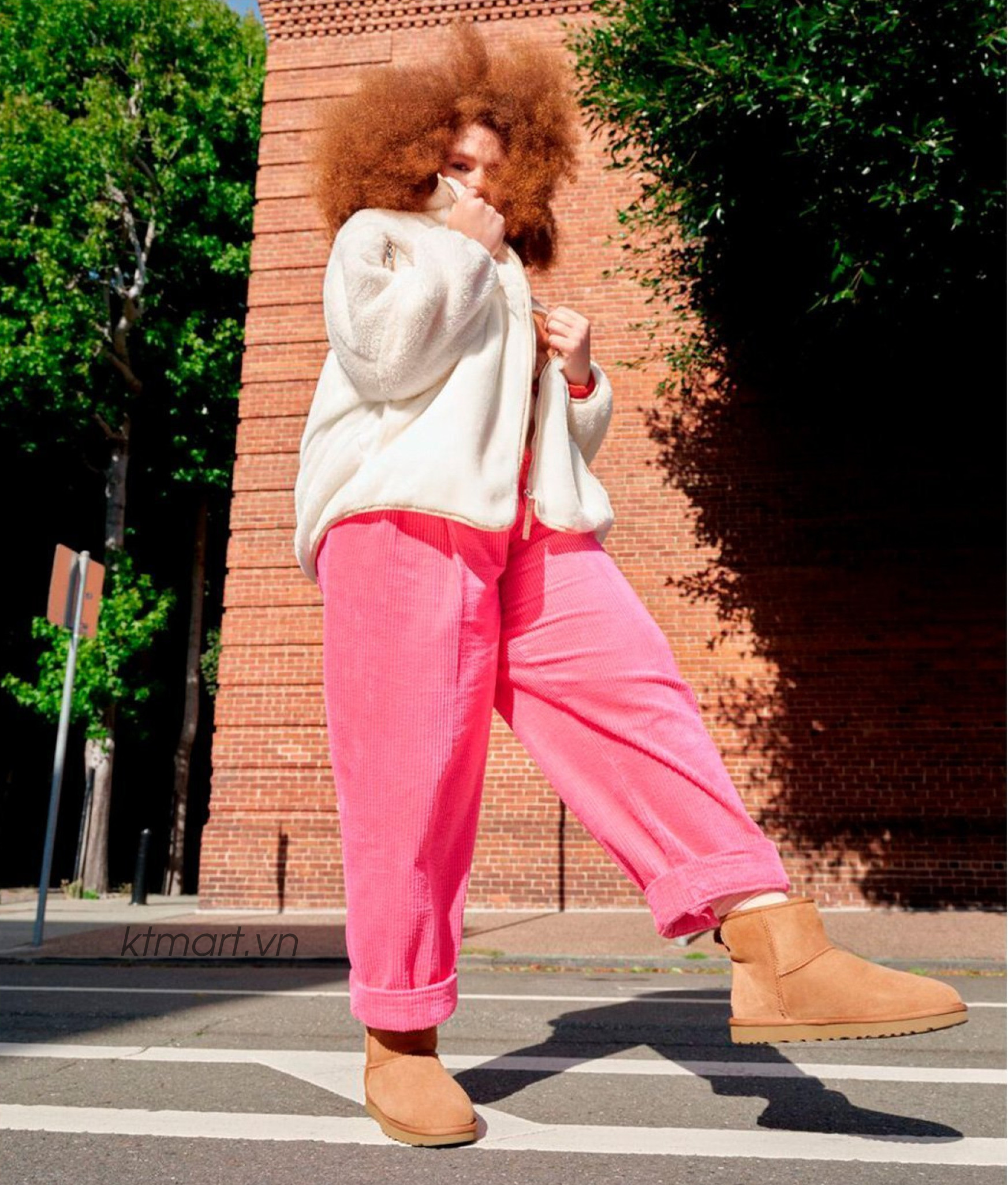 UGG-Women-s-Classic-Mini-II-Boot-1016222-size-36-17.jpg
