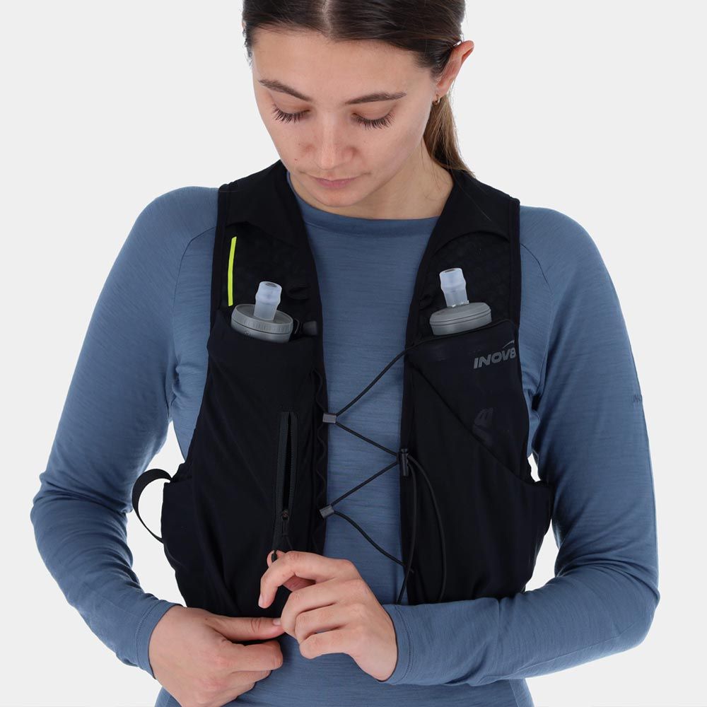 Vest-chay-bo-Inov8-RacePac-4-Running-Hydration-Vest-001129-Unisex-13.jpg