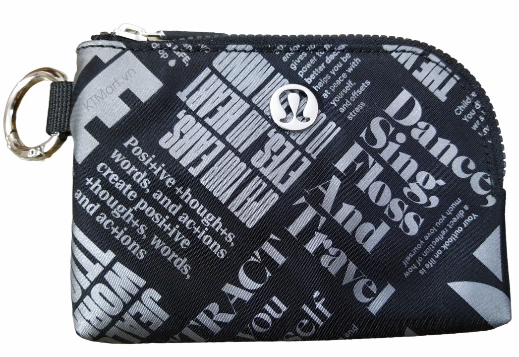 Vi-dung-the-Lululemon-Clippable-Card-Pouch-11.jpg?v=1773799770
