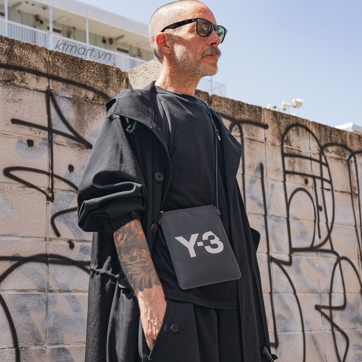 Y-3-Crossbody-Bag-JE2012-4.jpg