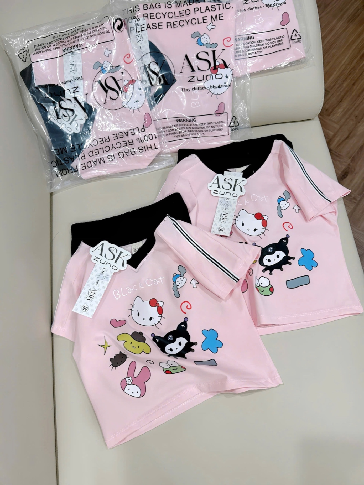 SET MÈO BG KITTY KUROMI