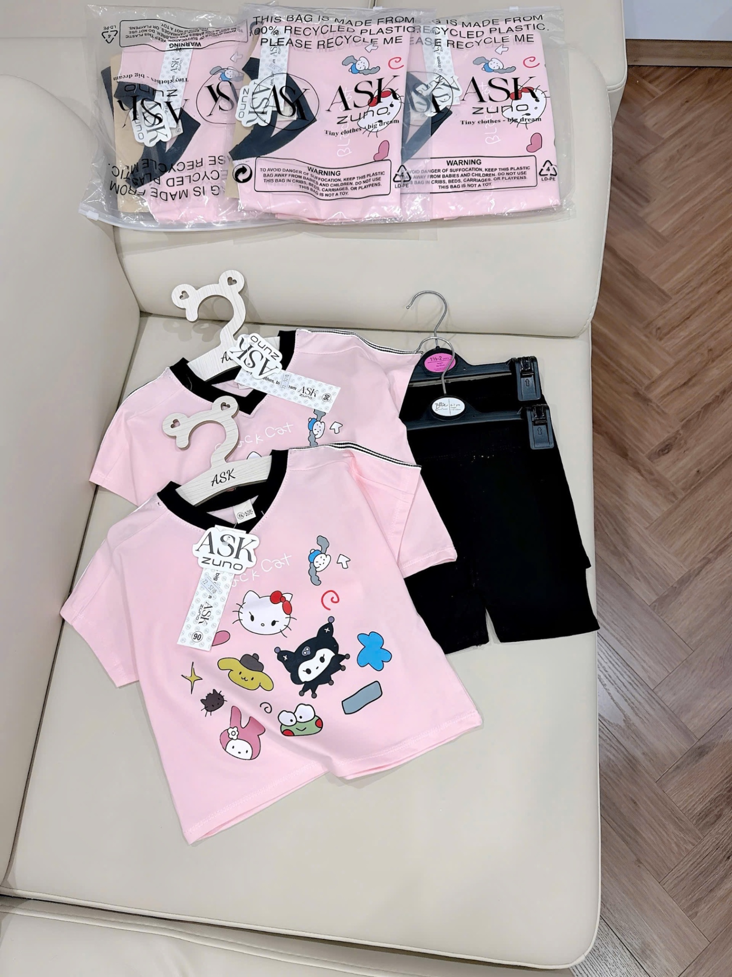 SET MÈO BG KITTY KUROMI