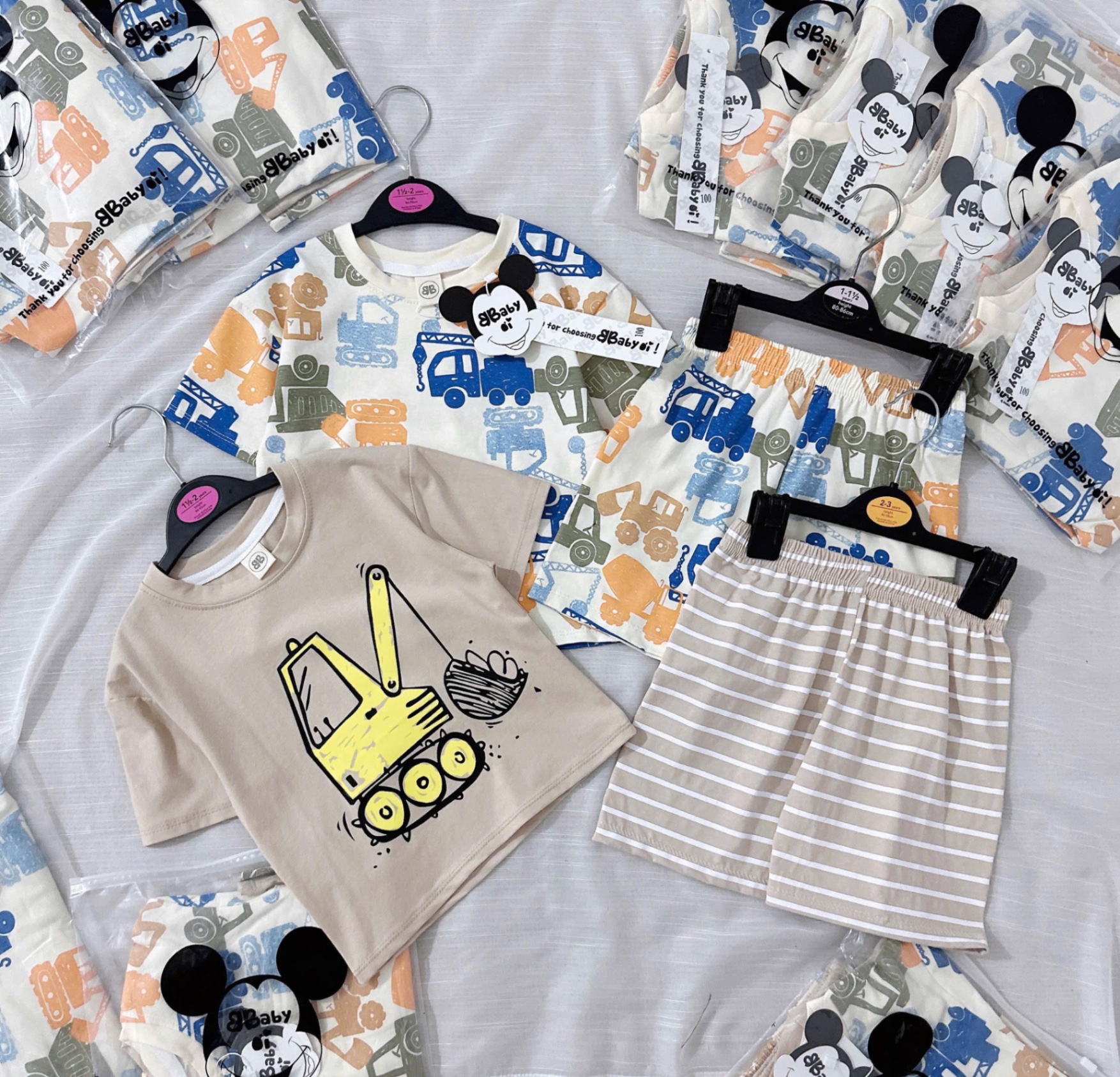 SET 2 BỘ CỘC TAY MÁY XÚC Ô TÔ CẦN CẦU BÉ TRAI