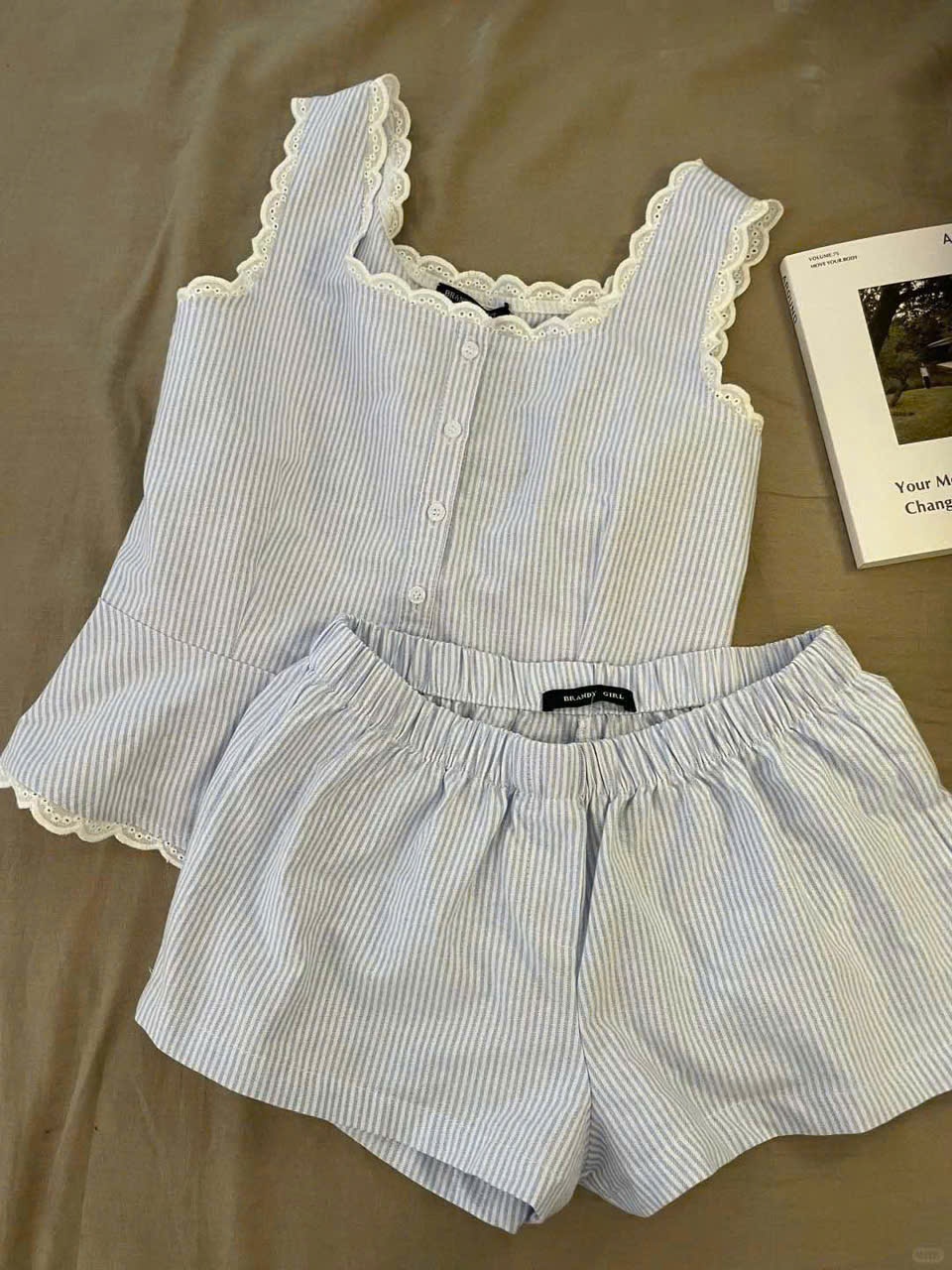BỘ 2 DÂY KẺ XANH COTTEGE