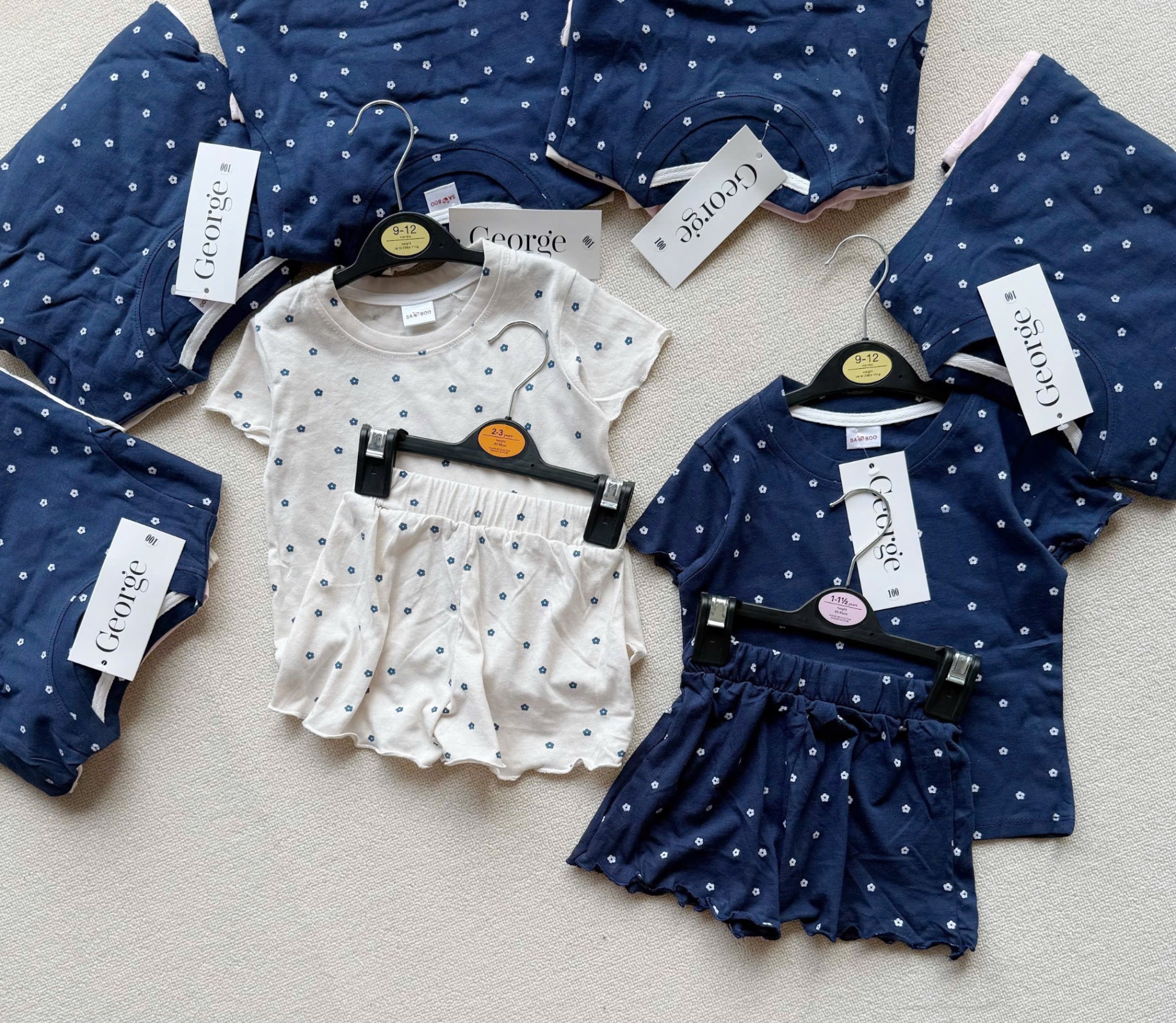 SET 3 BỘ BÉ GÁI GEORGE CHẤM BI BÉ GÁI