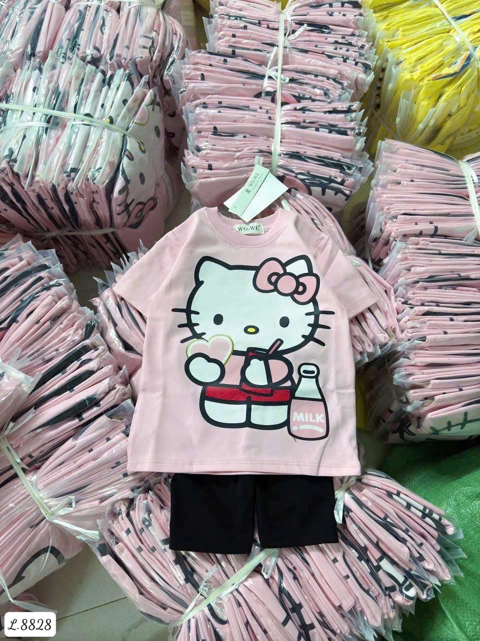 SET MÈO HỒNG KITTY KUROMI