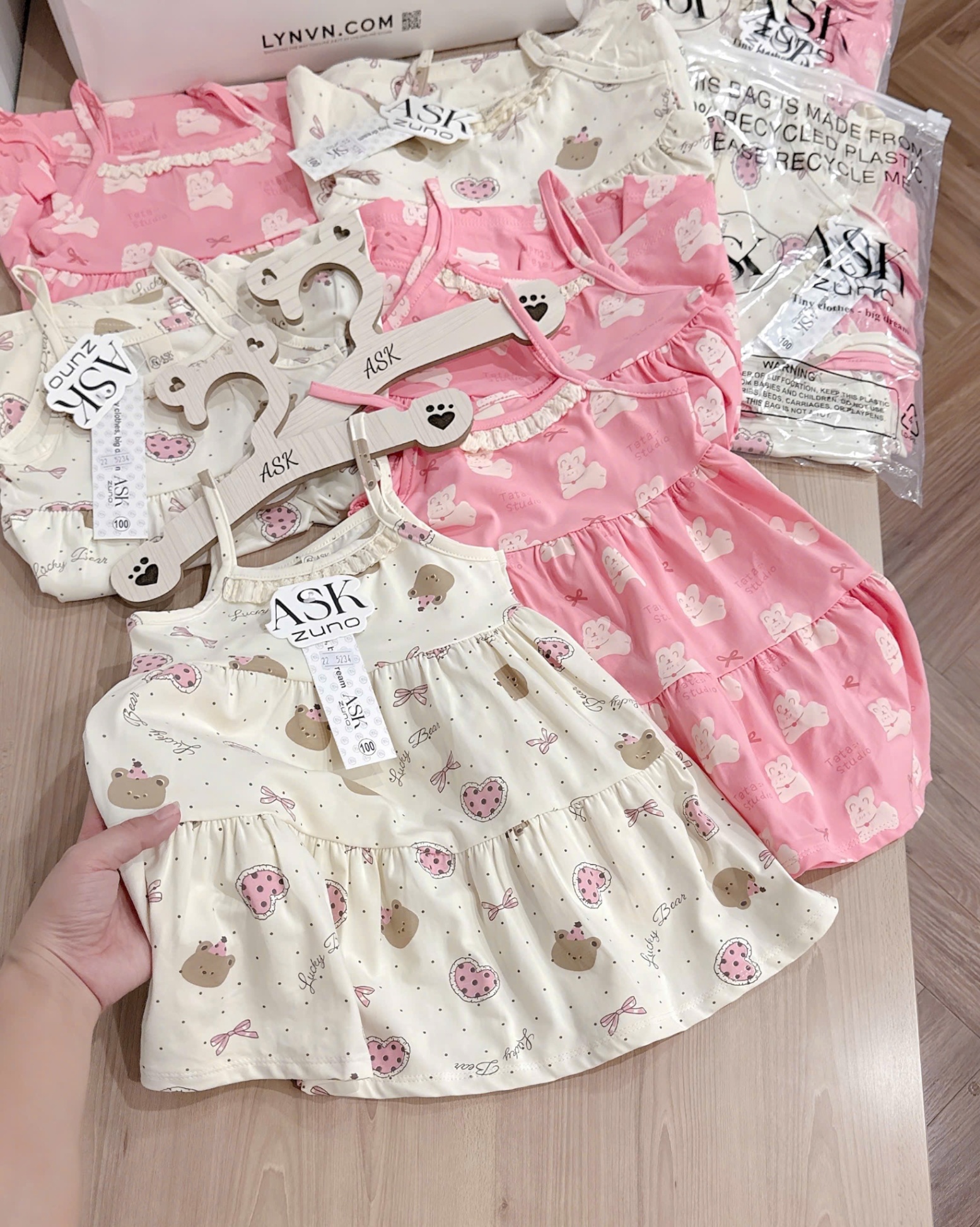 SET 2 VÁY 2 DÂY VIỀN REN BÉ GÁI
