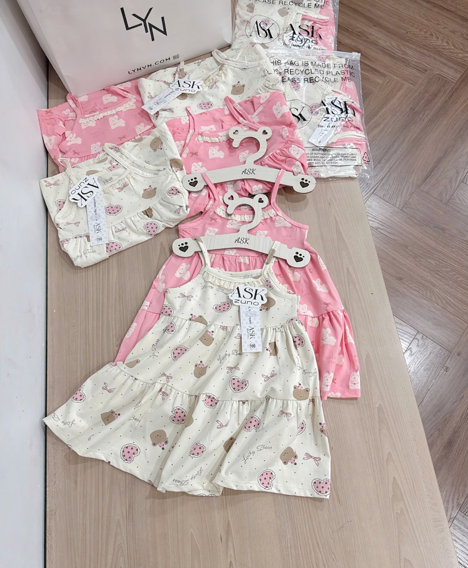 SET 2 VÁY 2 DÂY VIỀN REN BÉ GÁI