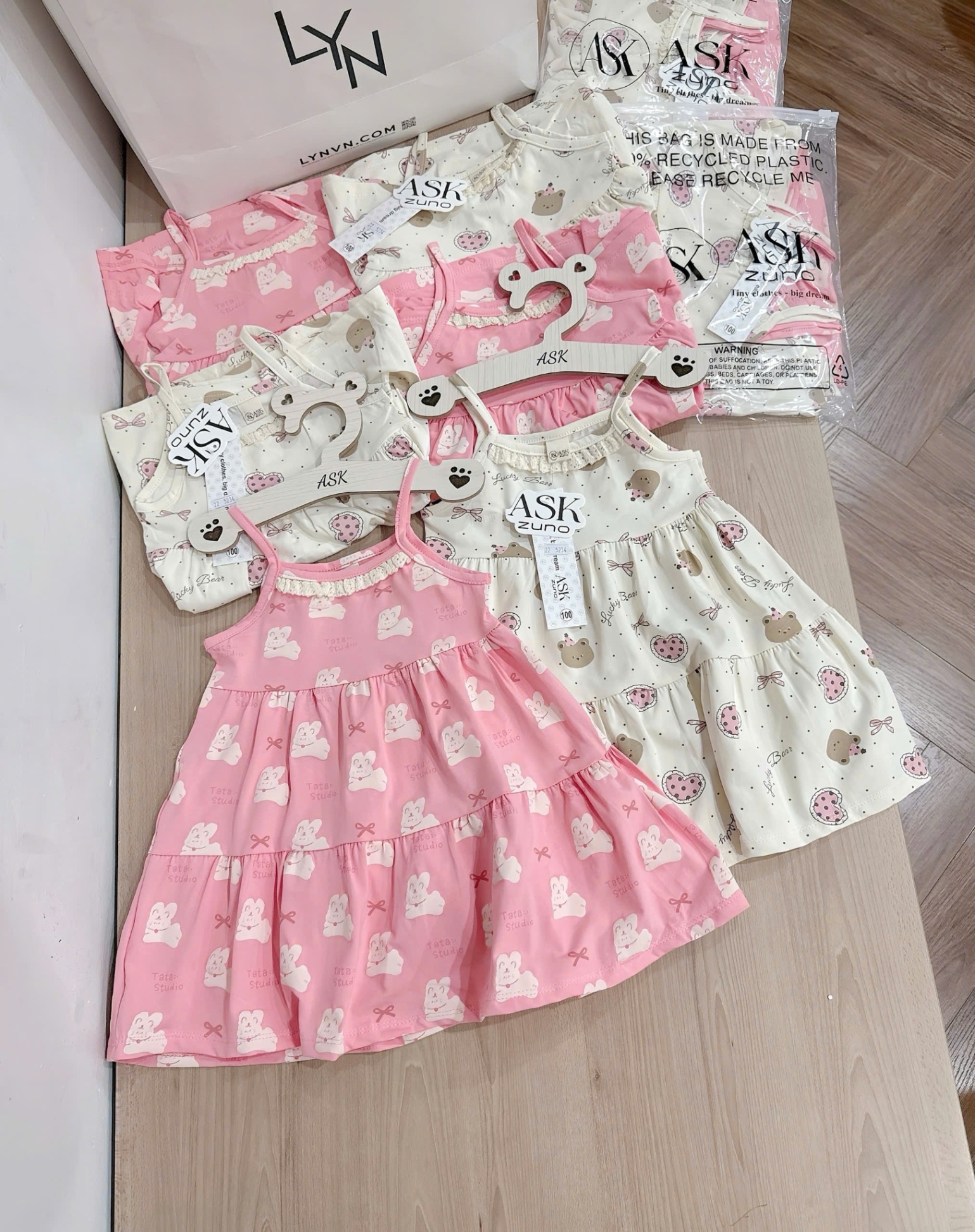 SET 2 VÁY 2 DÂY VIỀN REN BÉ GÁI